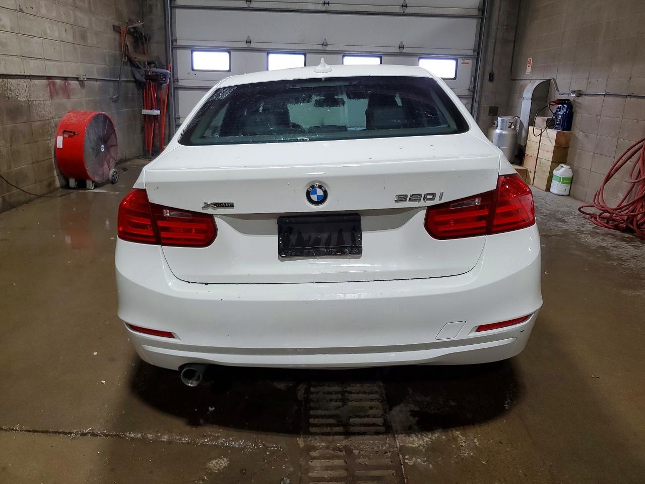 2015 Bmw 320 I Xdrive White vin: WBA3C3C58FP662886
