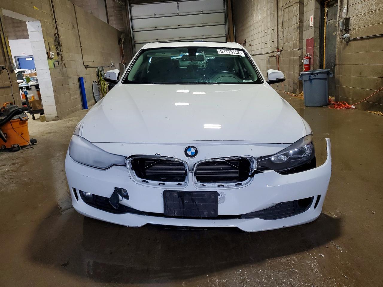 2015 Bmw 320 I Xdrive White vin: WBA3C3C58FP662886