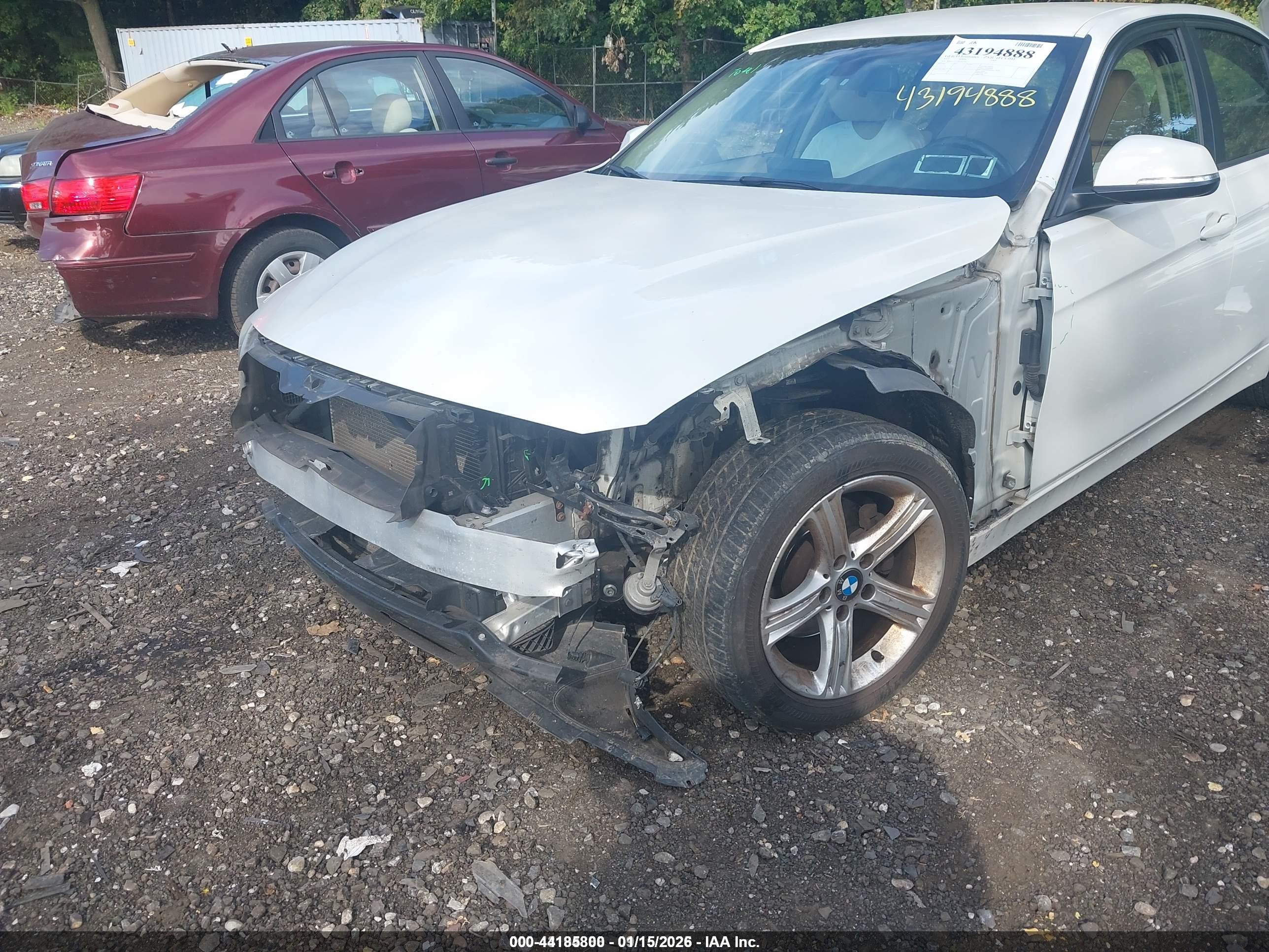 2013 Bmw 320i Xdrive White vin: WBA3C3C59DF979417