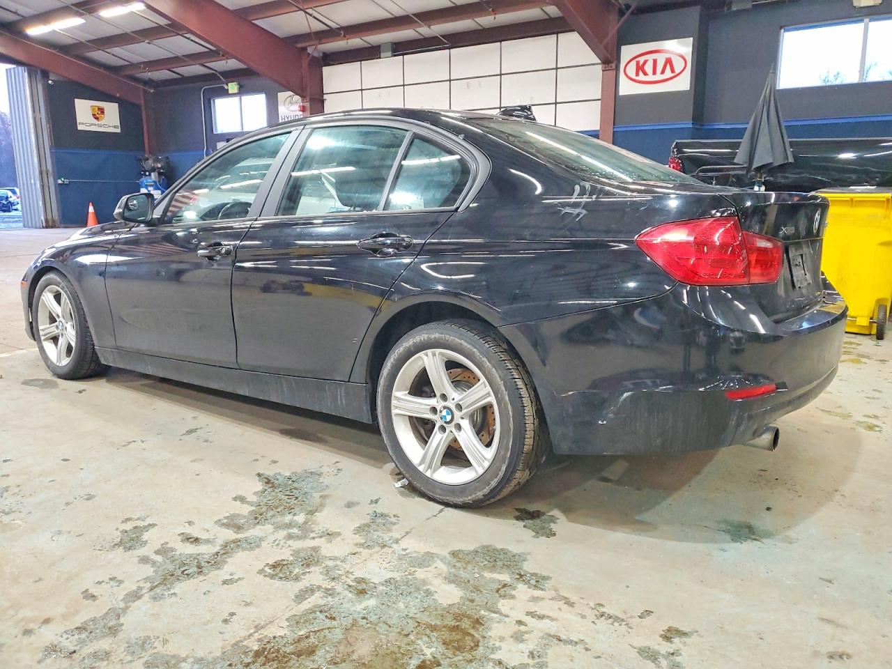 2013 Bmw 320 I Xdrive Black vin: WBA3C3C59DF979708