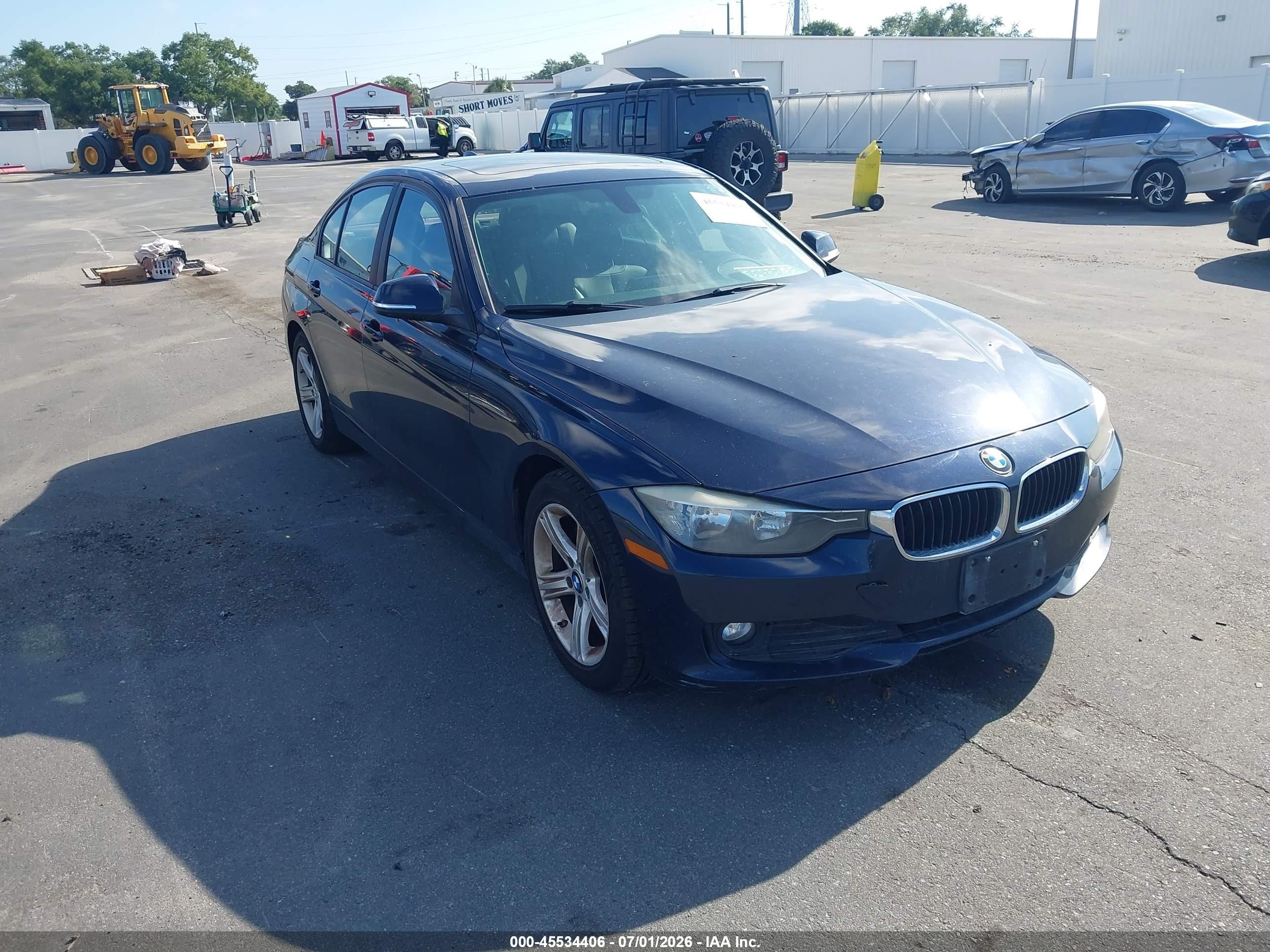 2015 Bmw 320i Xdrive Синий vin: WBA3C3C59FK202844