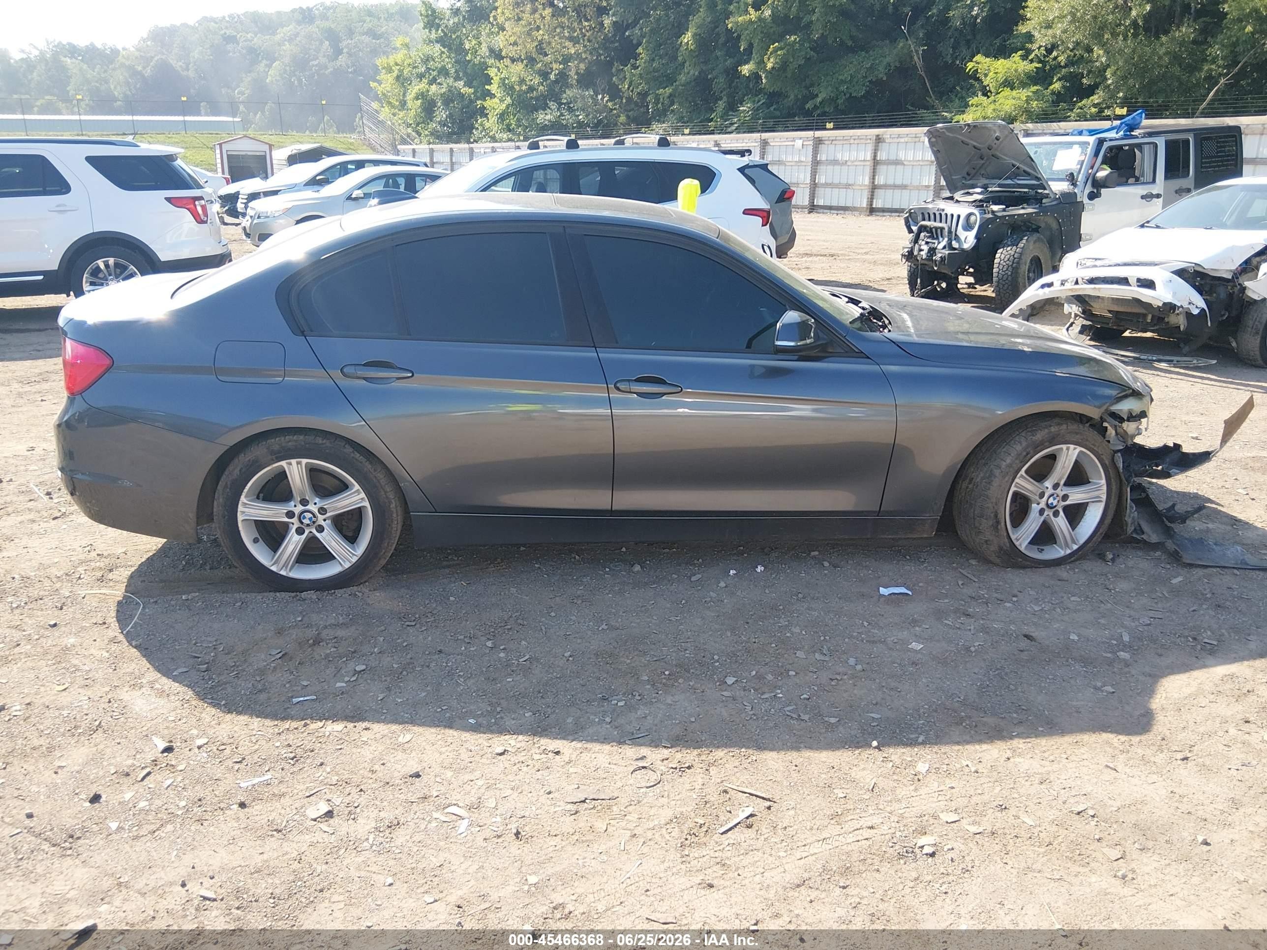 2013 Bmw 320i Xdrive Silver vin: WBA3C3C5XDF981662