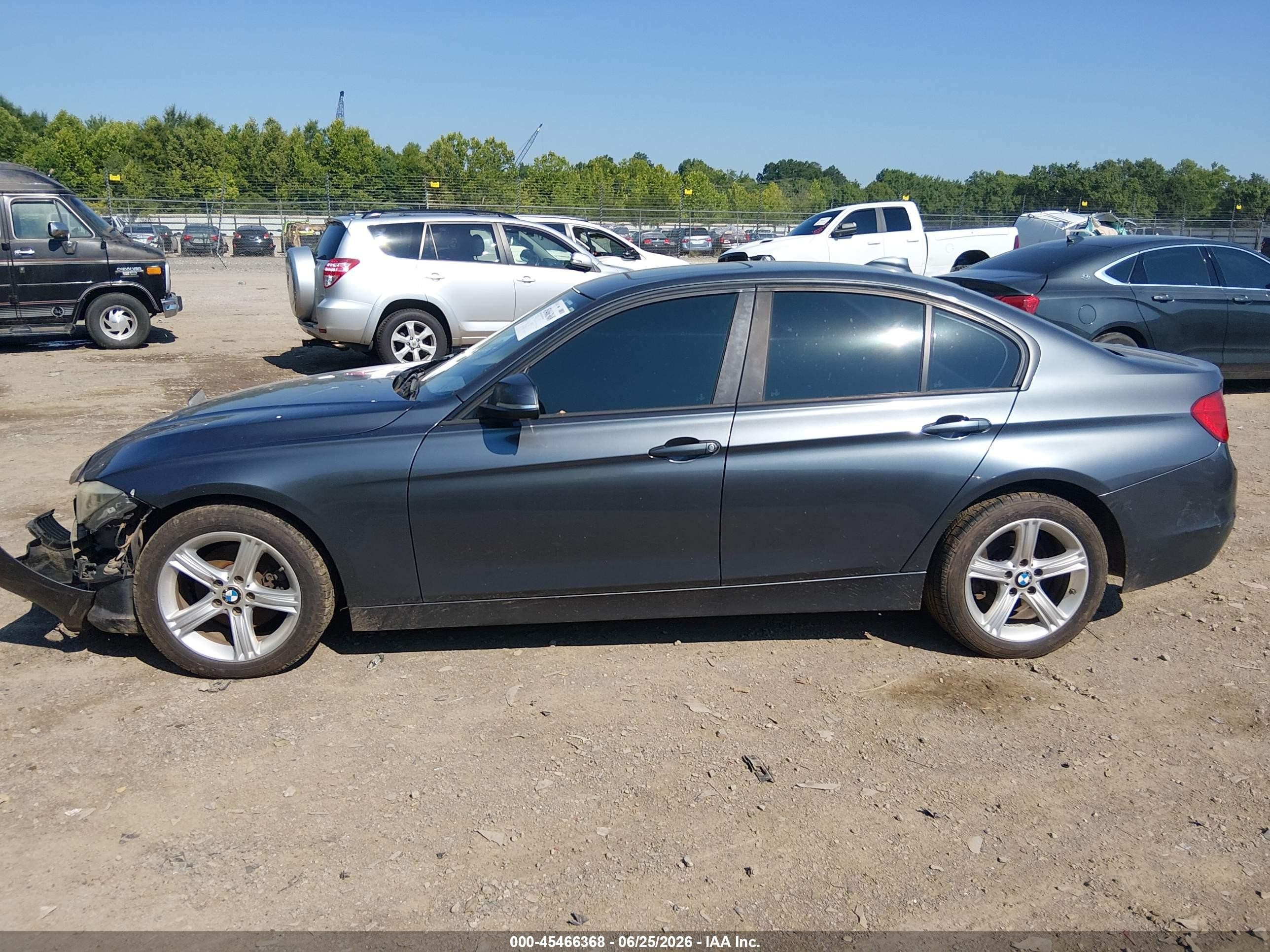 2013 Bmw 320i Xdrive Silver vin: WBA3C3C5XDF981662