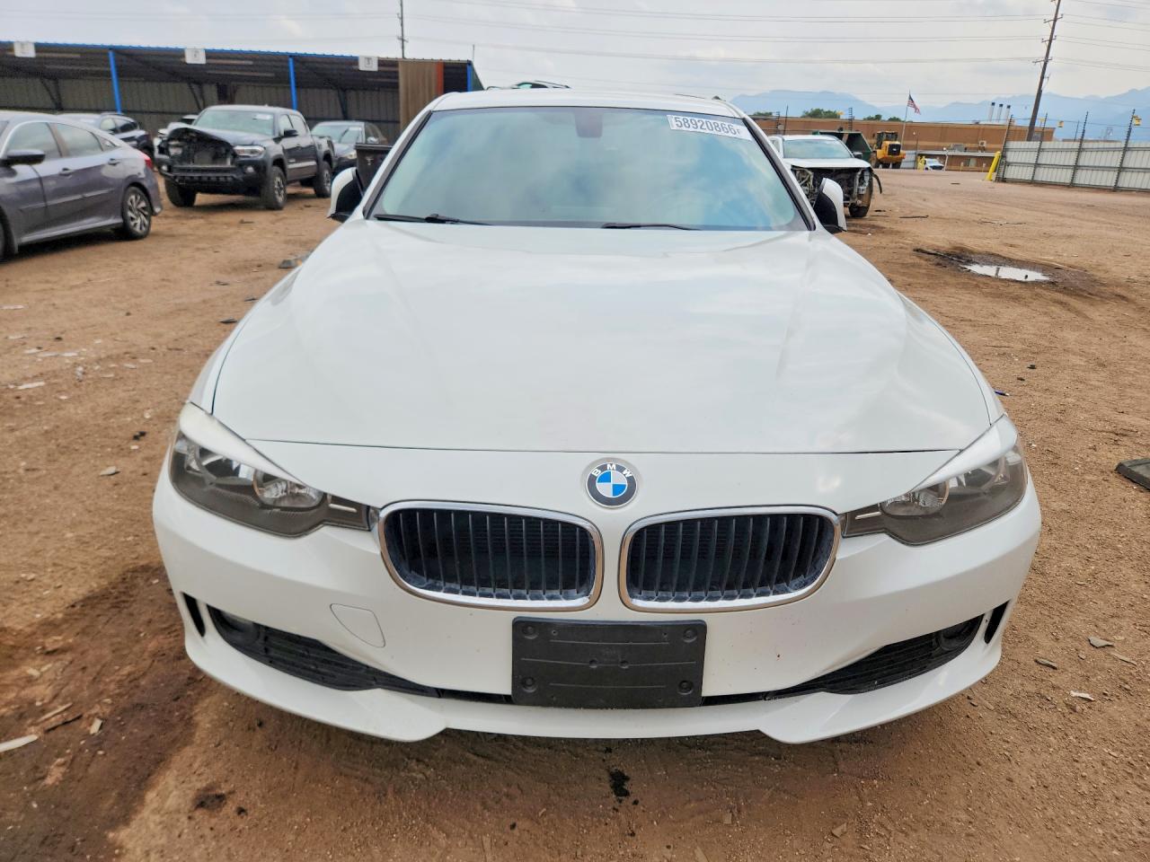 2014 Bmw 320 I Xdrive White vin: WBA3C3C5XEP661981