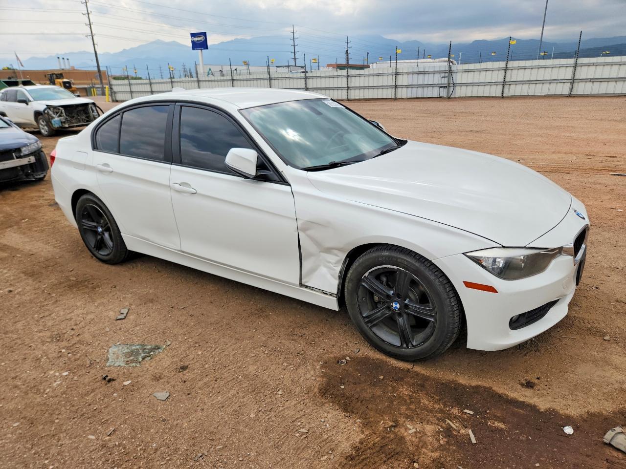 2014 Bmw 320 I Xdrive White vin: WBA3C3C5XEP661981