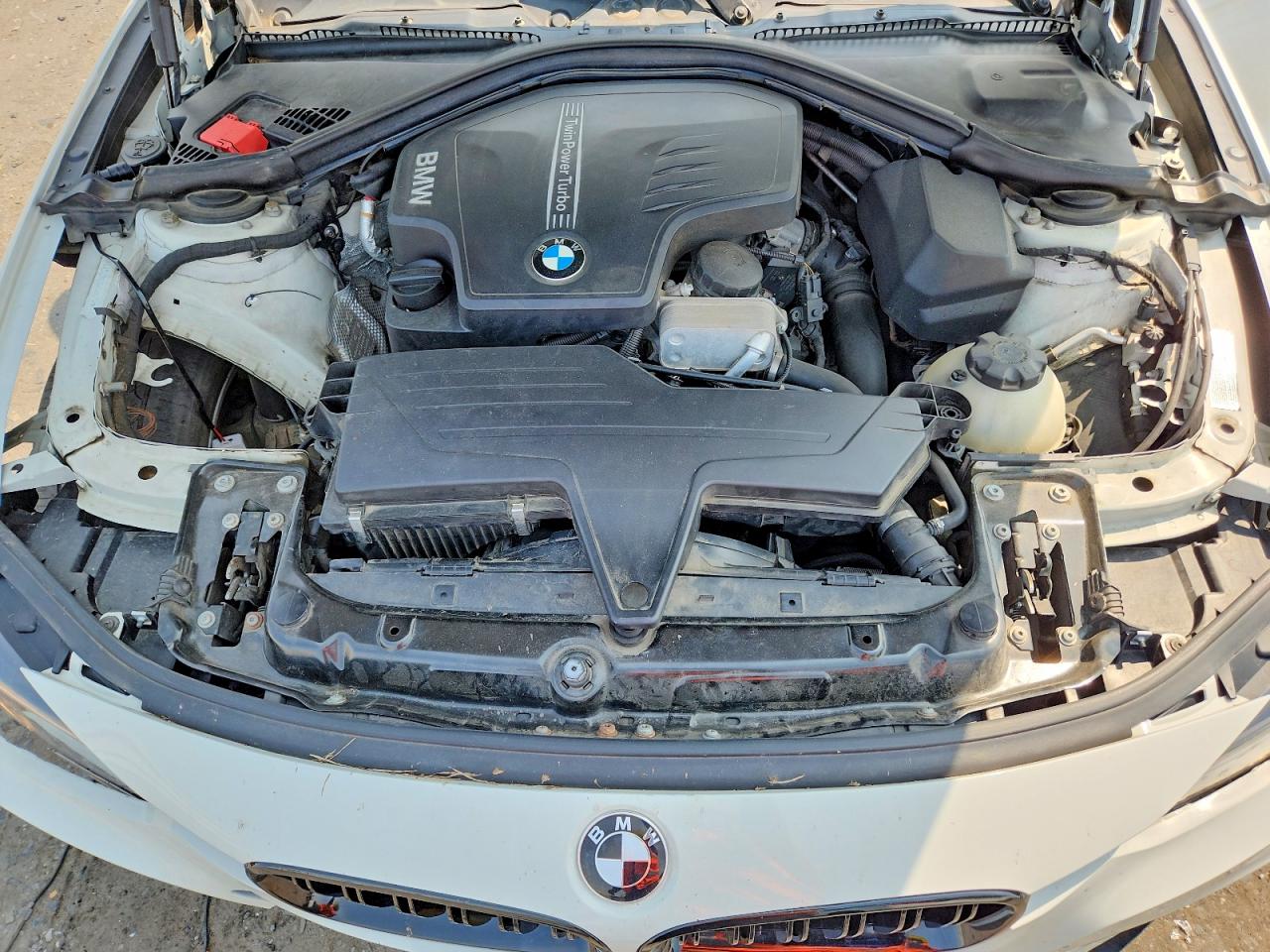 2014 Bmw 320 I Xdrive White vin: WBA3C3G50ENS69212