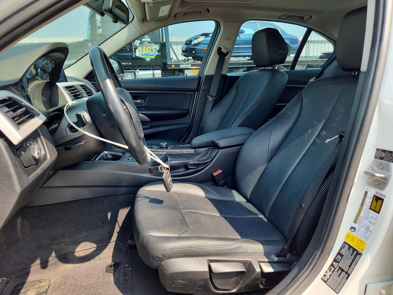 2014 Bmw 320 I Xdrive White vin: WBA3C3G50ENS69212