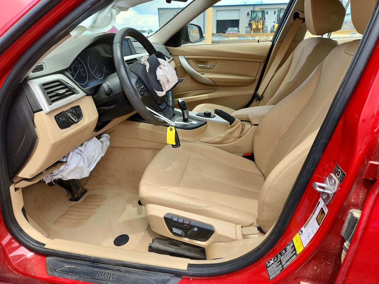 2014 Bmw 320 I Xdrive Red vin: WBA3C3G50ENS71235