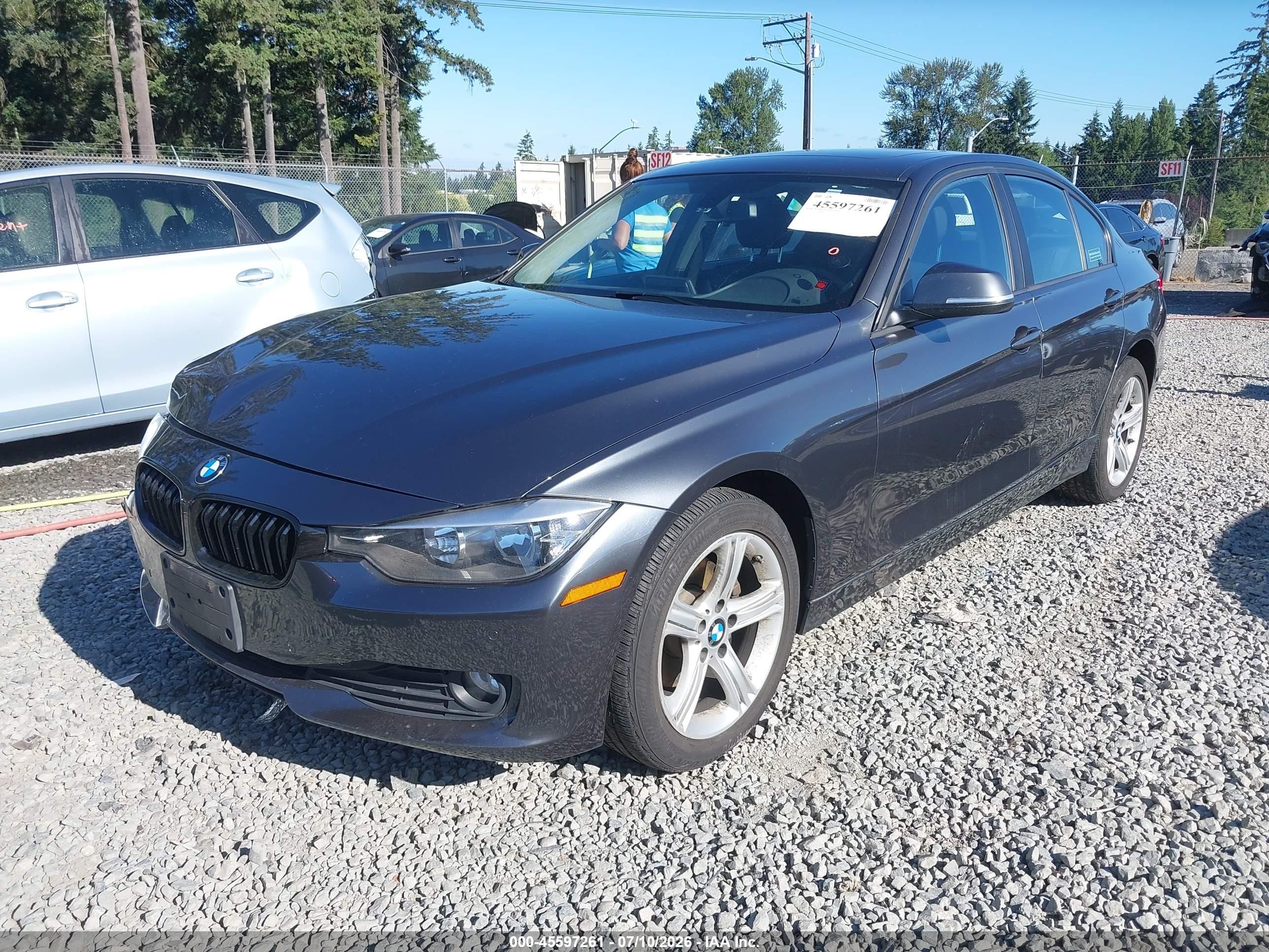 2015 Bmw 320i Xdrive Gray vin: WBA3C3G50FNS76145