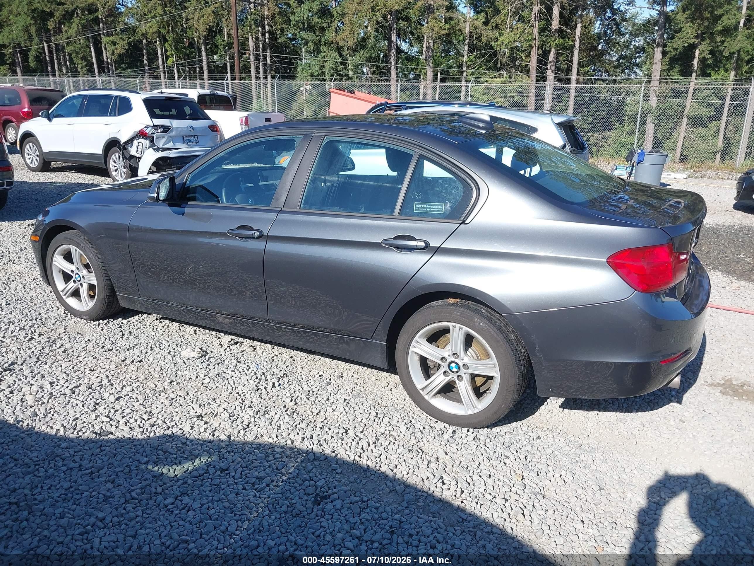 2015 Bmw 320i Xdrive Gray vin: WBA3C3G50FNS76145