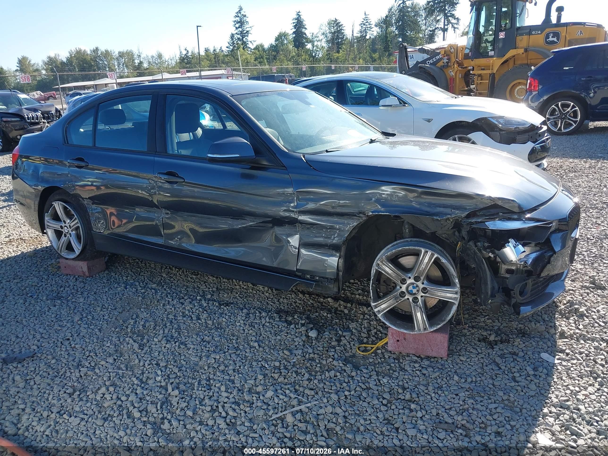 2015 Bmw 320i Xdrive Gray vin: WBA3C3G50FNS76145