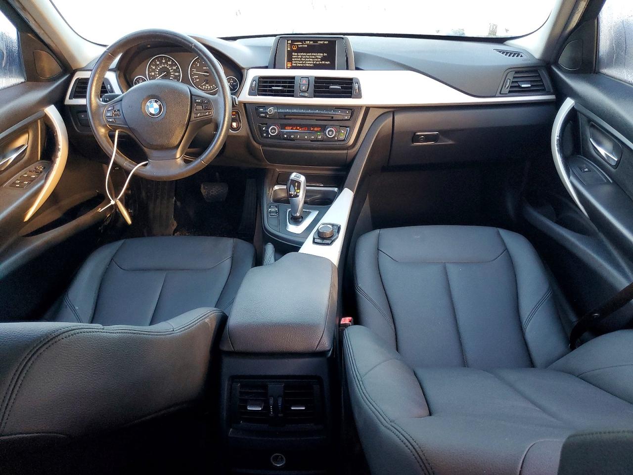 2015 Bmw 320 I Xdrive Silver vin: WBA3C3G50FNT51118