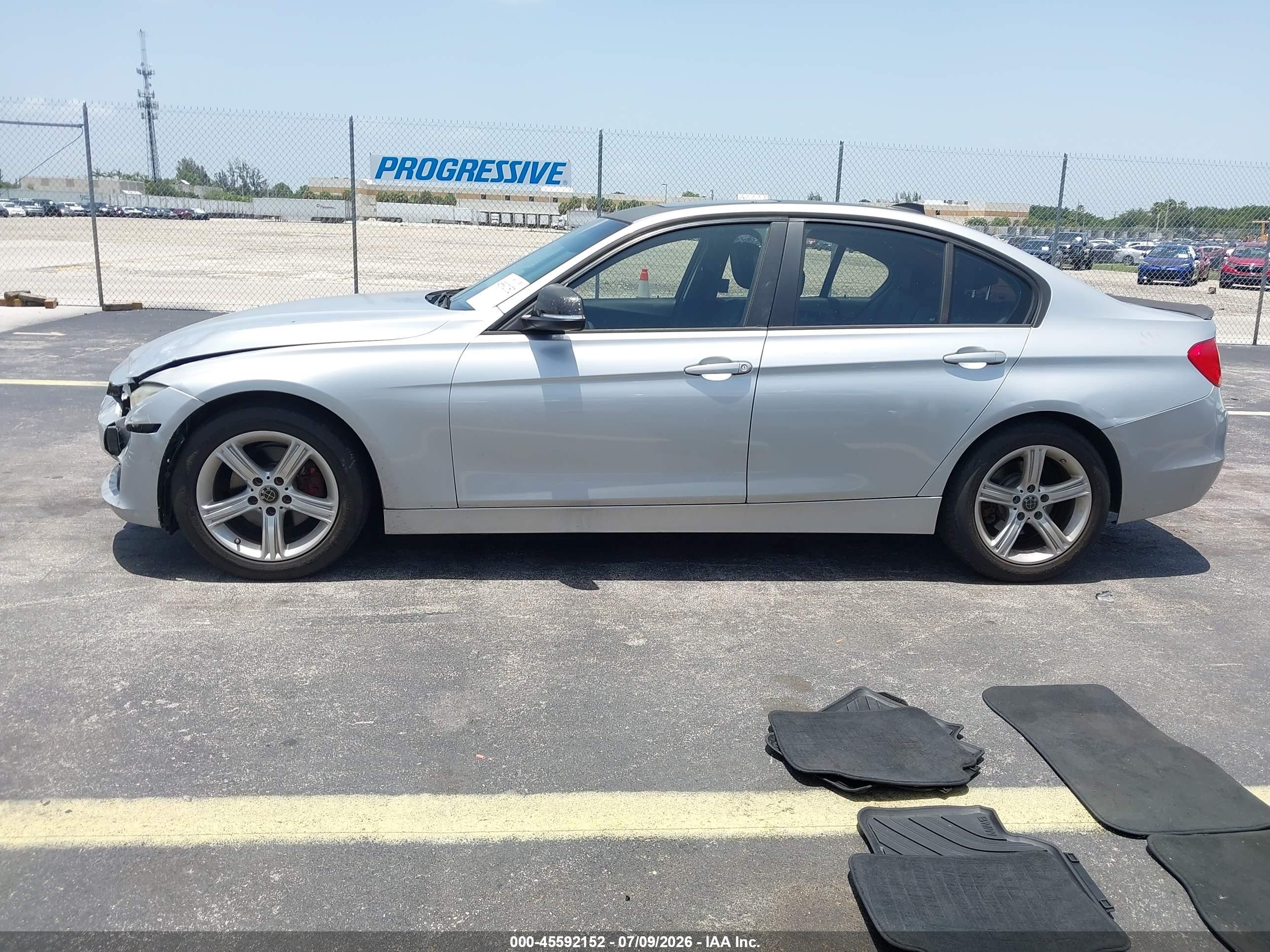 2015 Bmw 320i Xdrive Silver vin: WBA3C3G50FNT52320