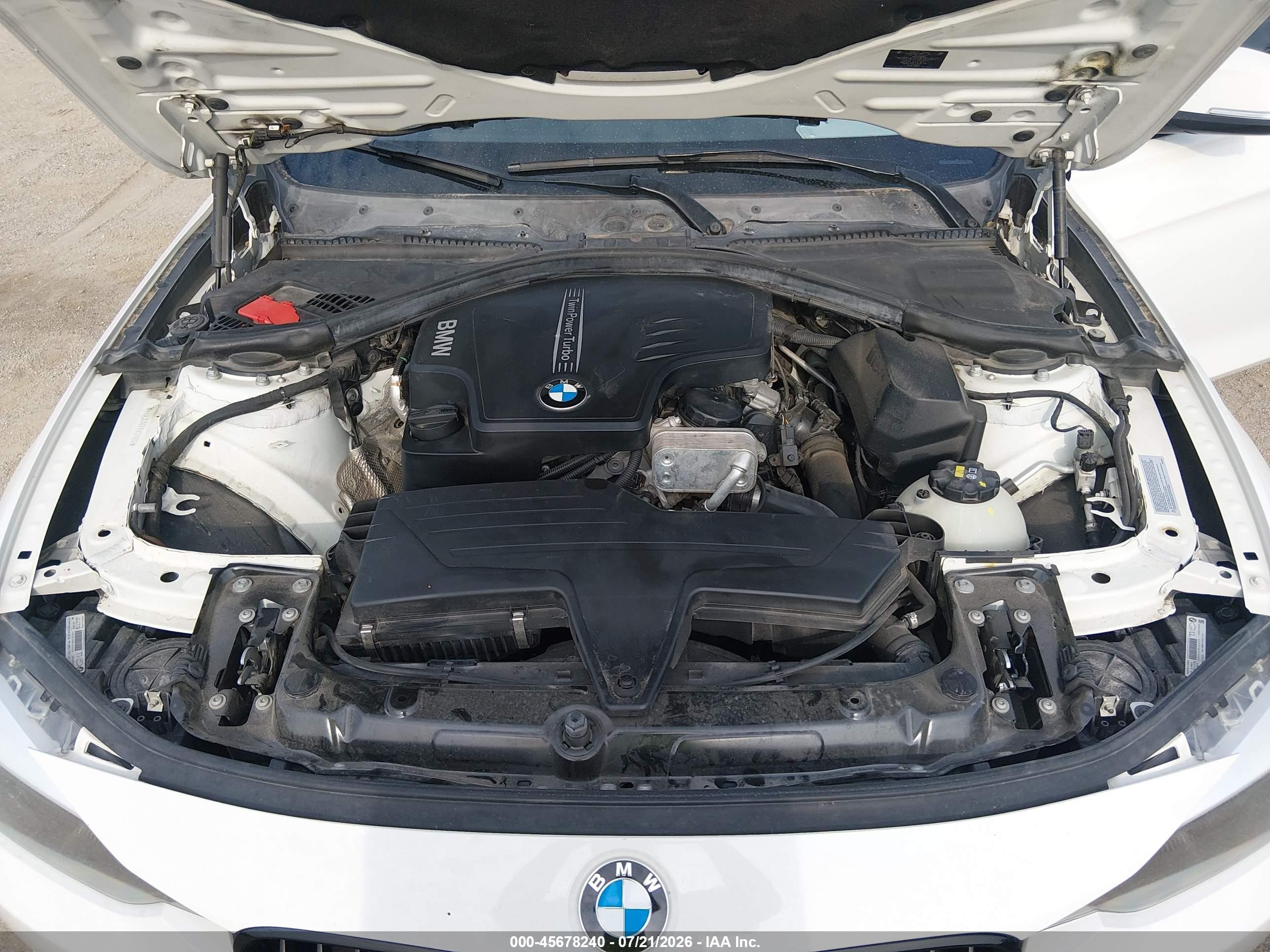 2015 Bmw 320i Xdrive White vin: WBA3C3G51FNT51869