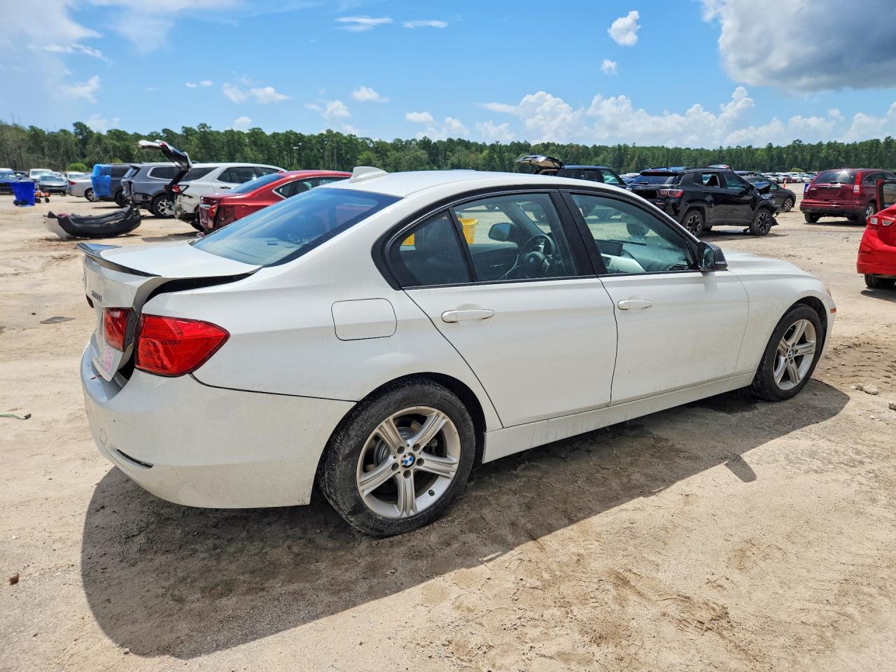 2015 Bmw 320 I Xdrive White vin: WBA3C3G51FNT52486