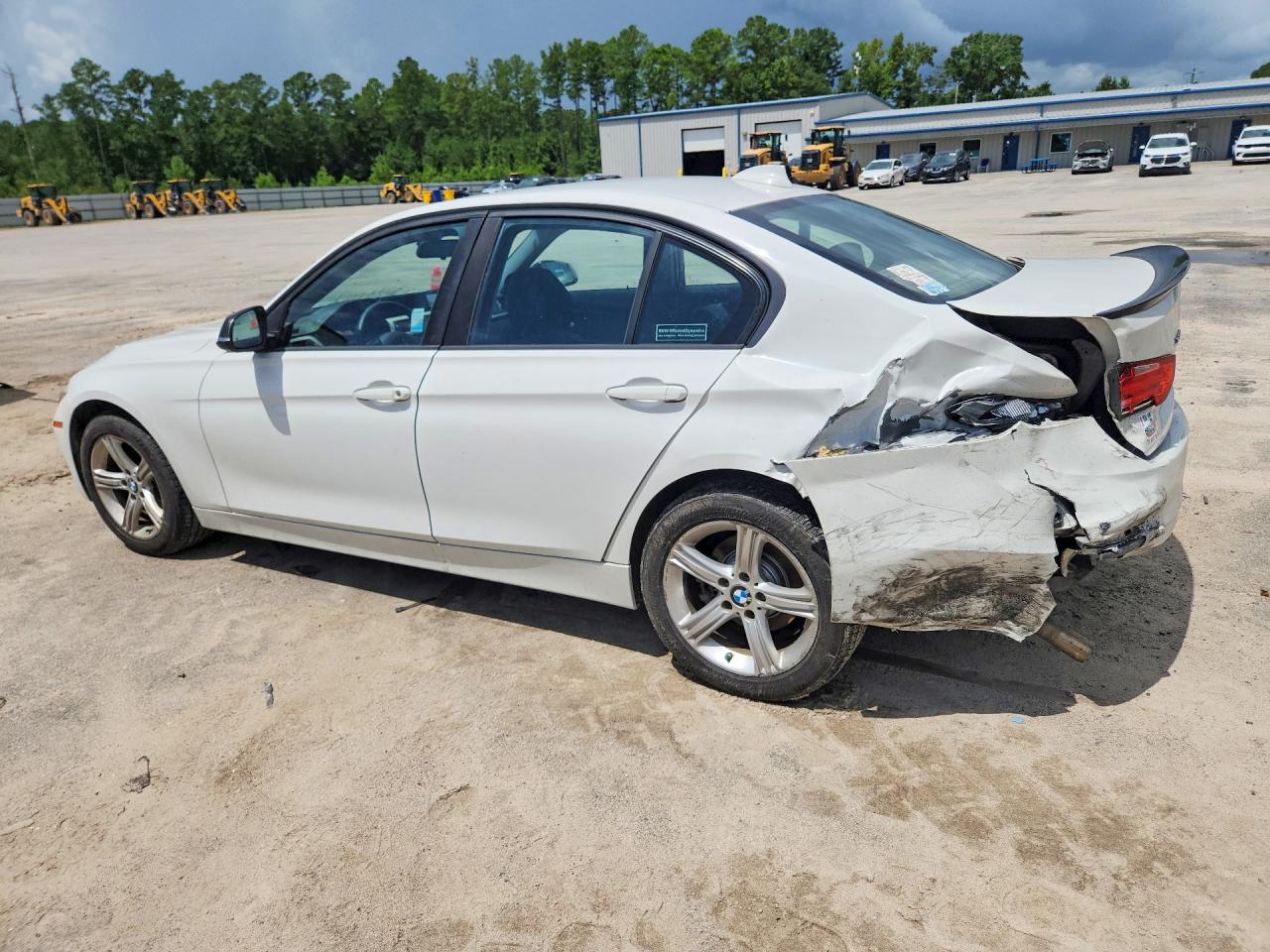 2015 Bmw 320 I Xdrive White vin: WBA3C3G51FNT52486