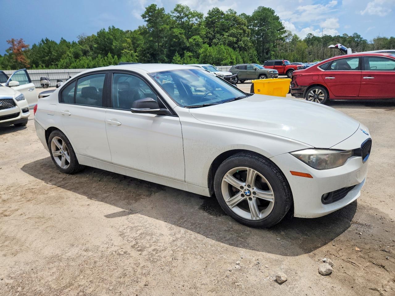 2015 Bmw 320 I Xdrive White vin: WBA3C3G51FNT52486