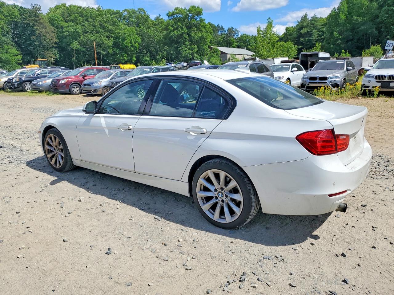 2015 Bmw 320 I Xdrive White vin: WBA3C3G51FNT53203