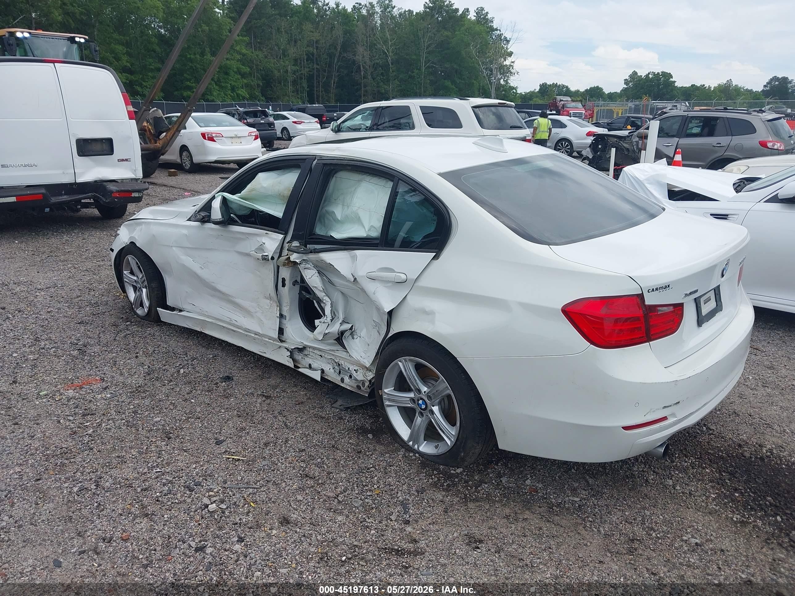 2015 Bmw 320i Xdrive White vin: WBA3C3G52FNT51265