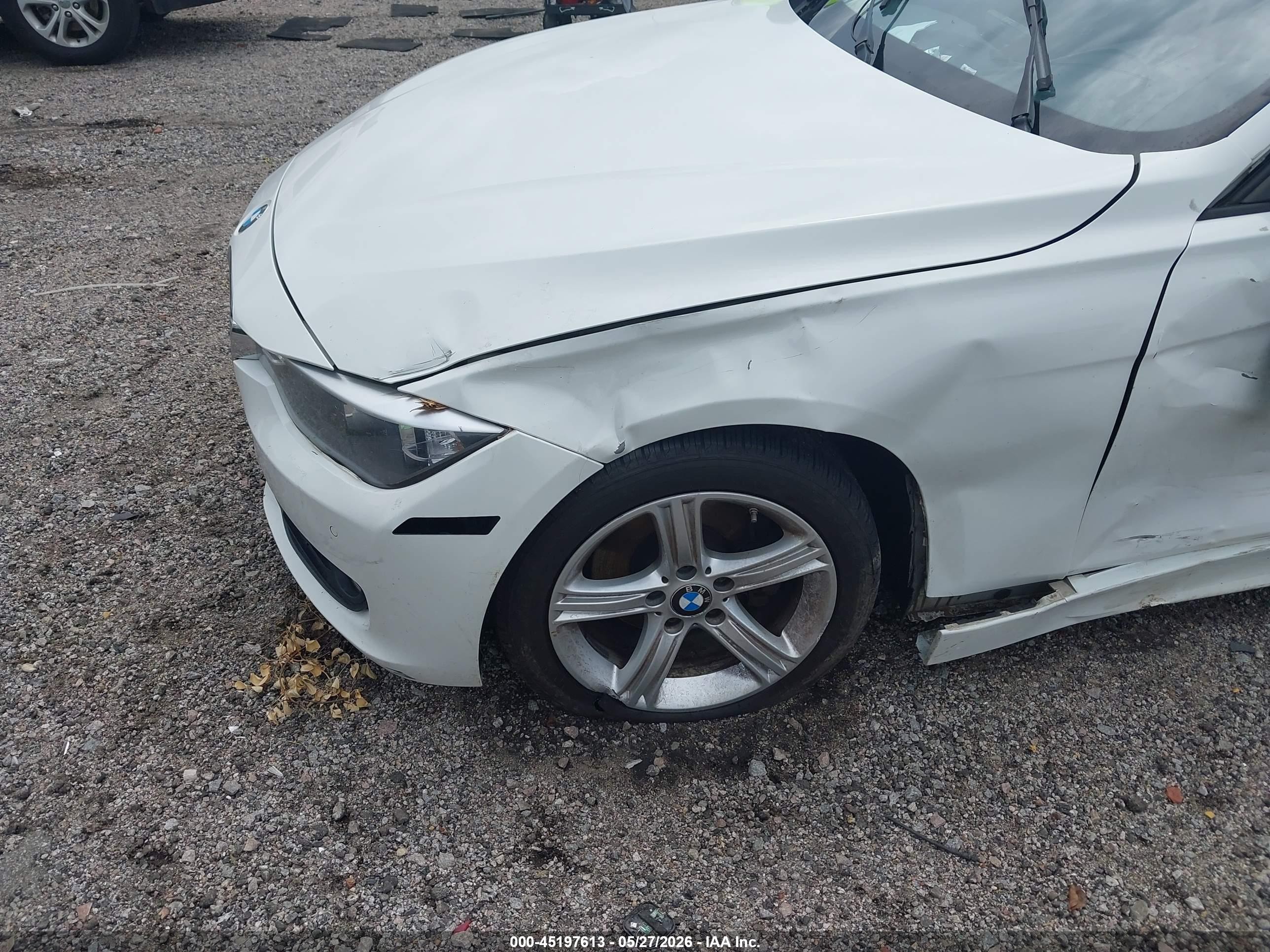 2015 Bmw 320i Xdrive White vin: WBA3C3G52FNT51265