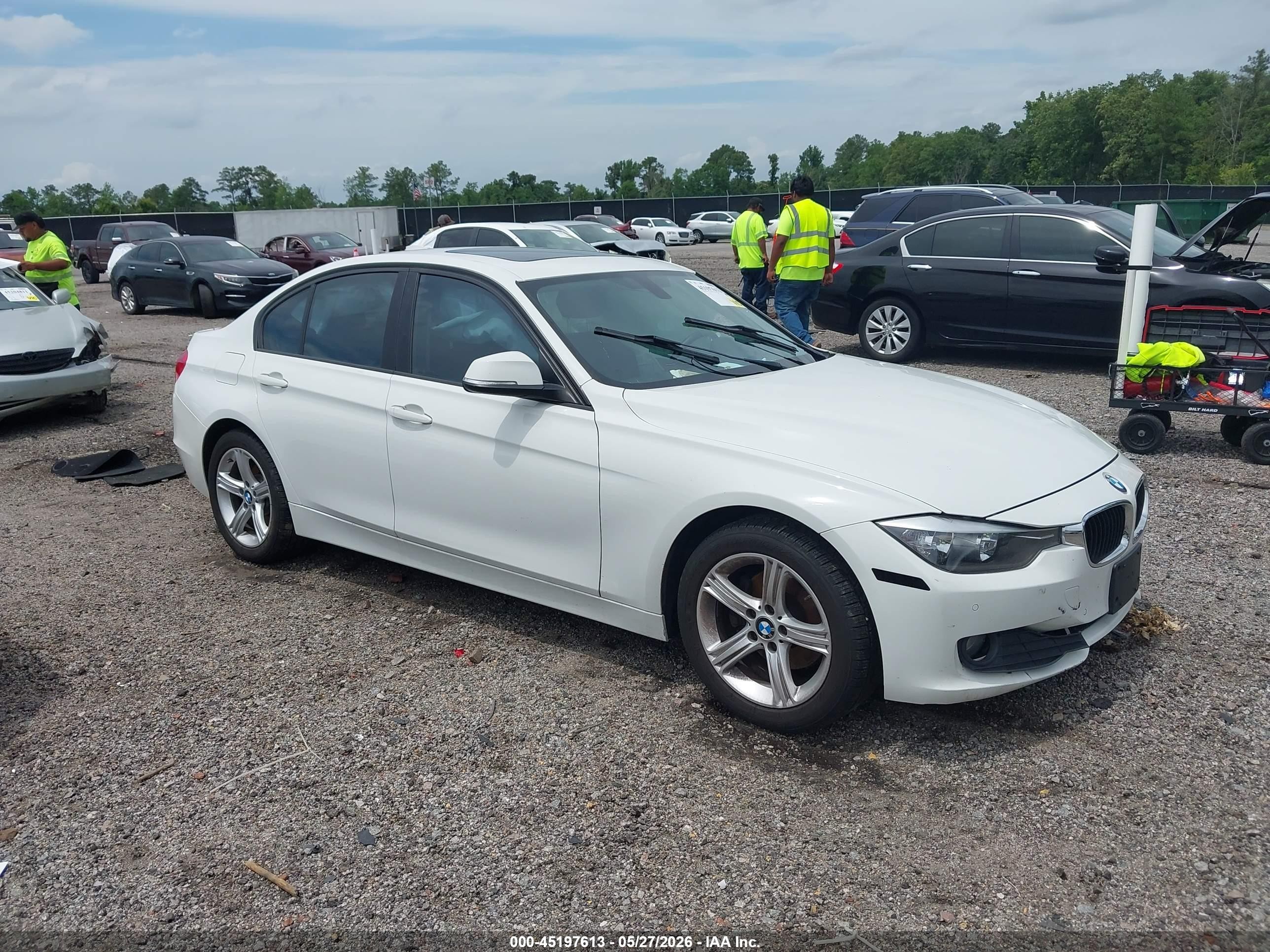 2015 Bmw 320i Xdrive White vin: WBA3C3G52FNT51265