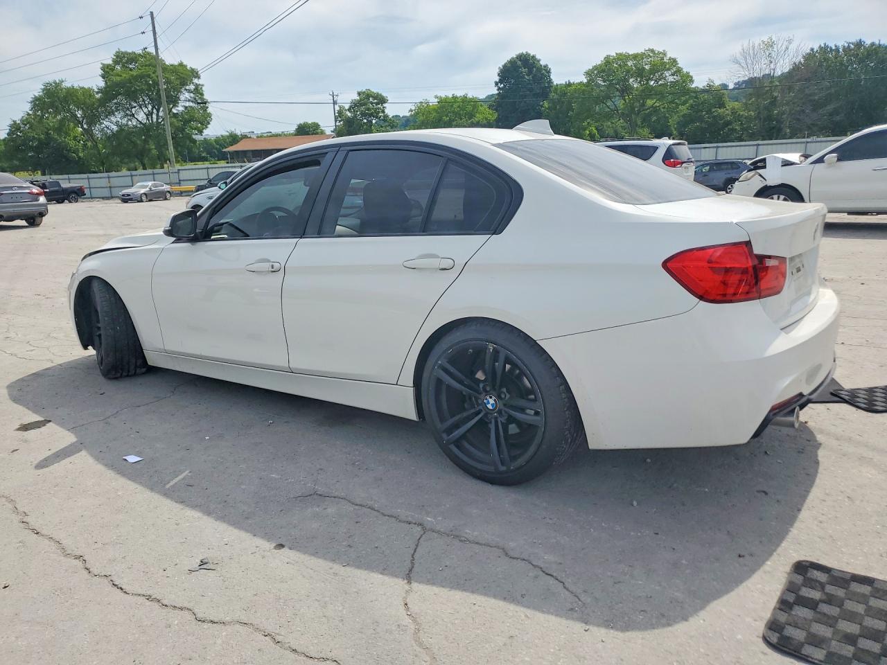 2014 Bmw 320 I Xdrive White vin: WBA3C3G53ENS72010