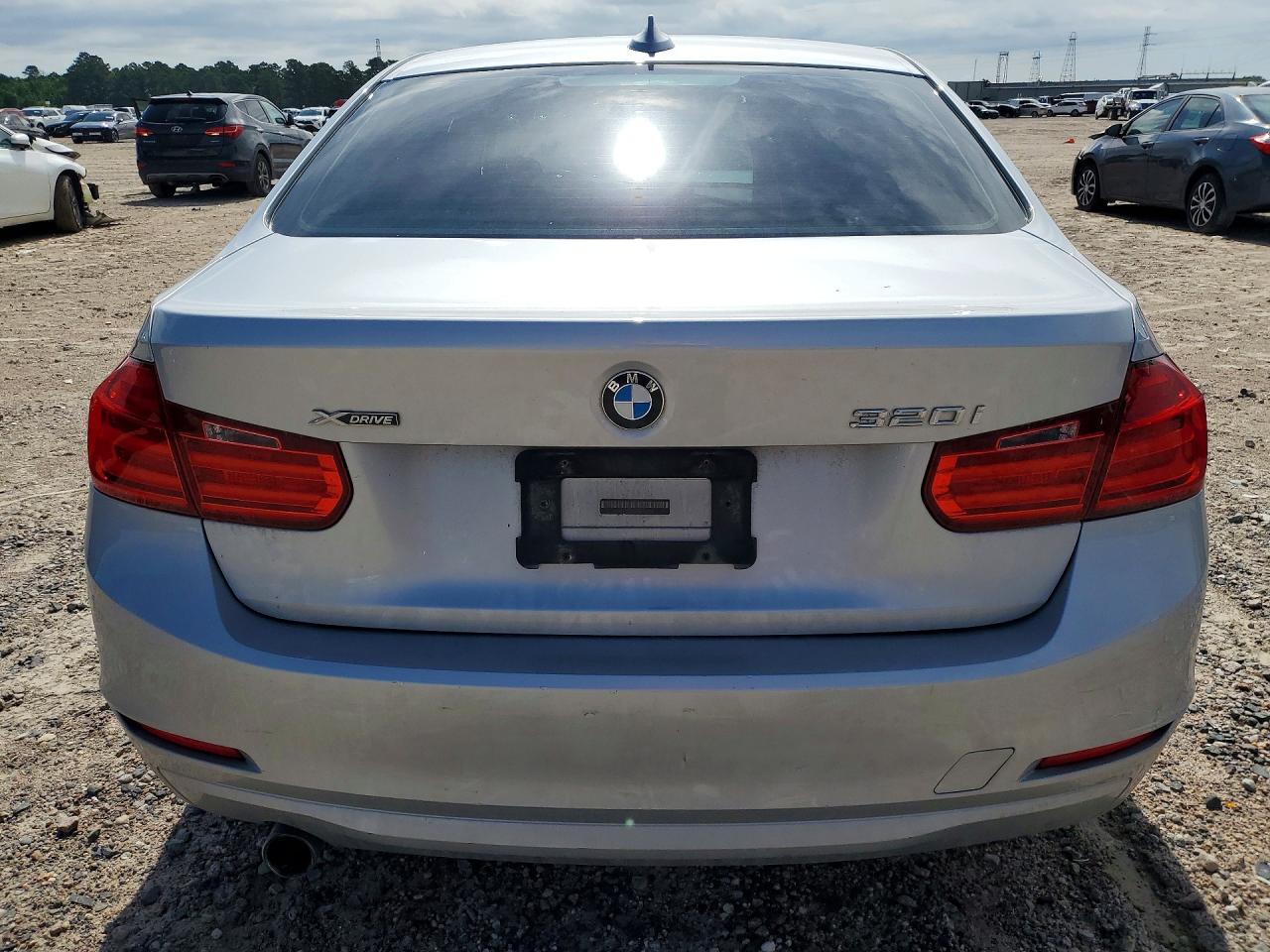 2014 Bmw 320 I Xdrive Silver vin: WBA3C3G54ENS67558