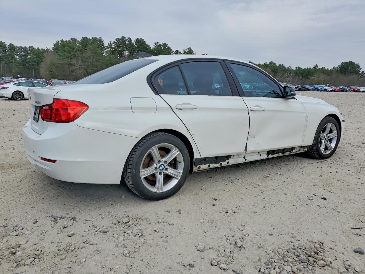 2015 Bmw 320 I Xdrive White vin: WBA3C3G54FNS76035