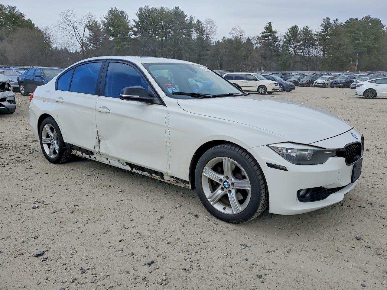 2015 Bmw 320 I Xdrive White vin: WBA3C3G54FNS76035