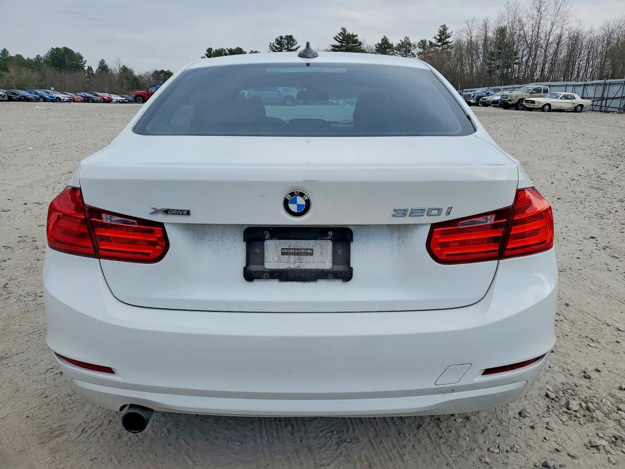 2015 Bmw 320 I Xdrive White vin: WBA3C3G54FNS76035