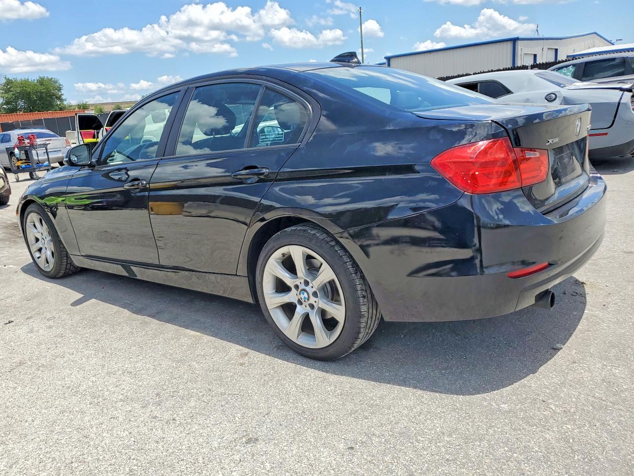 2014 Bmw 320 I Xdrive Black vin: WBA3C3G57ENS68073