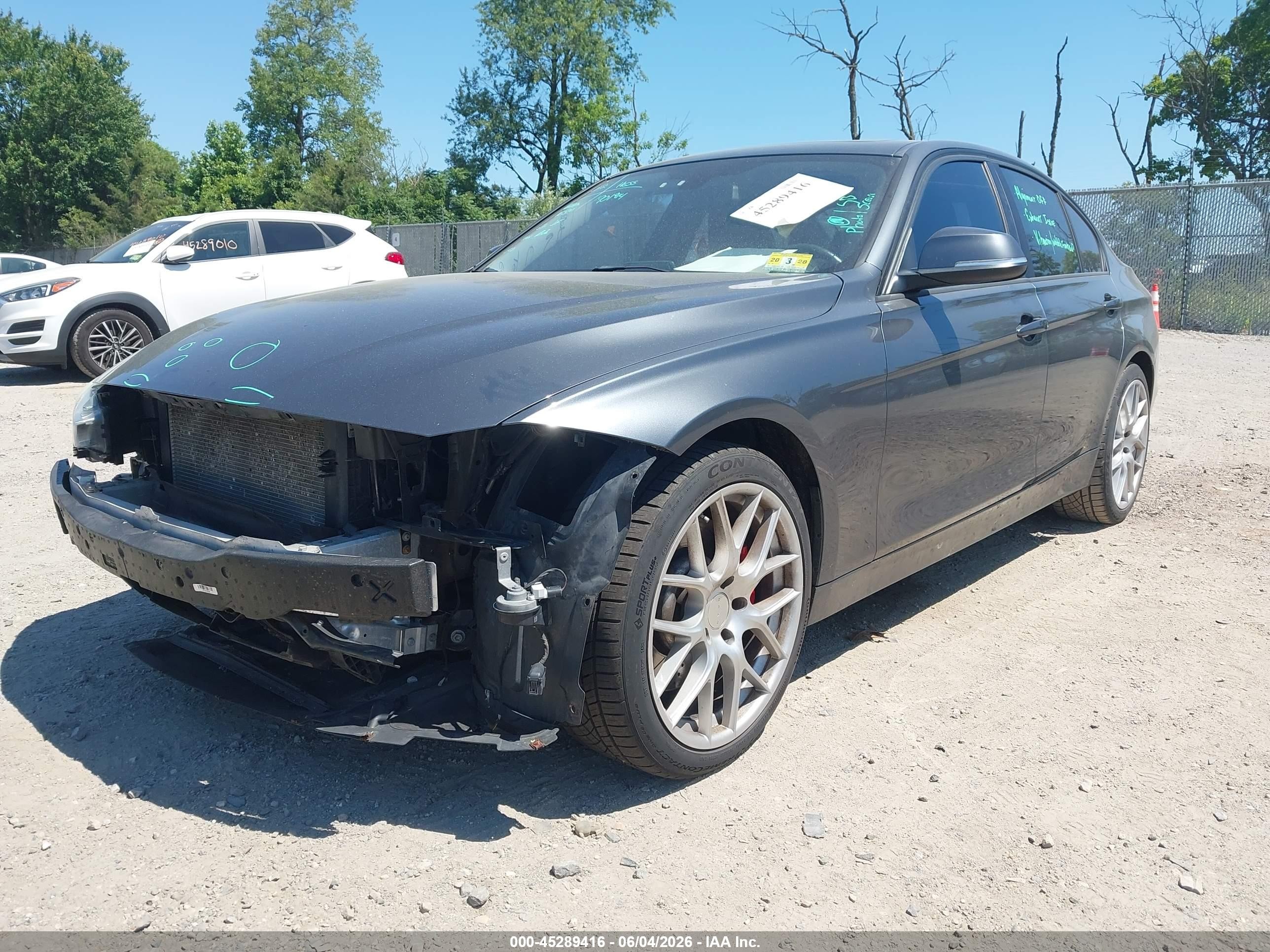 2015 Bmw 320i Xdrive Gray vin: WBA3C3G57FNS73517