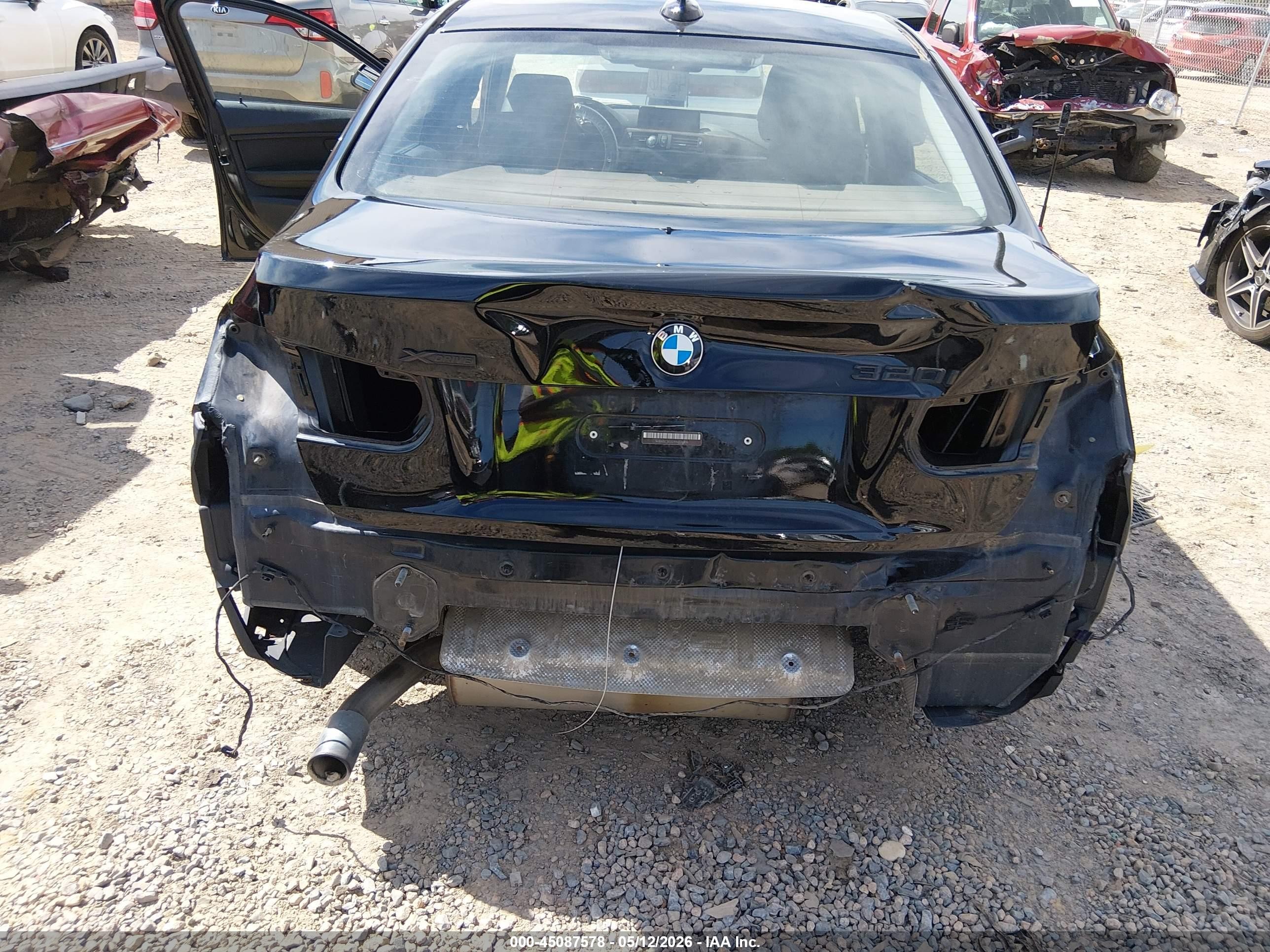 2015 Bmw 320i Xdrive Black vin: WBA3C3G57FNS76319