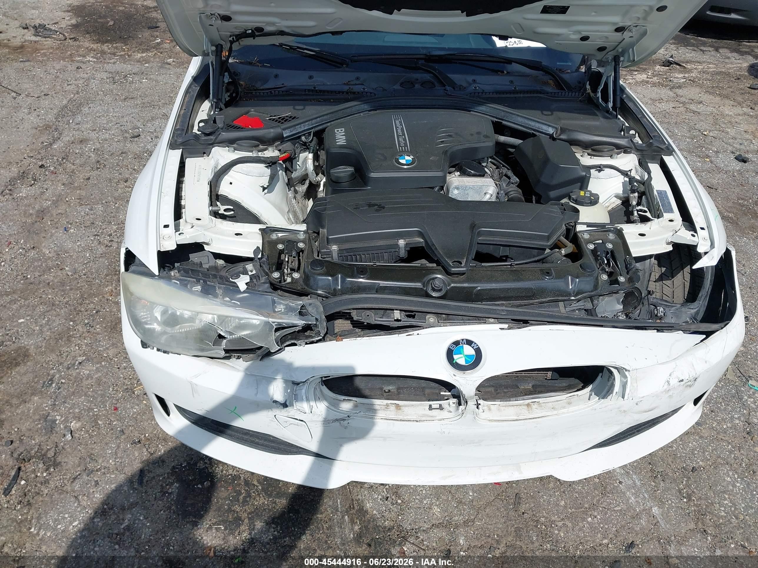 2015 Bmw 320i Xdrive White vin: WBA3C3G57FNT51679