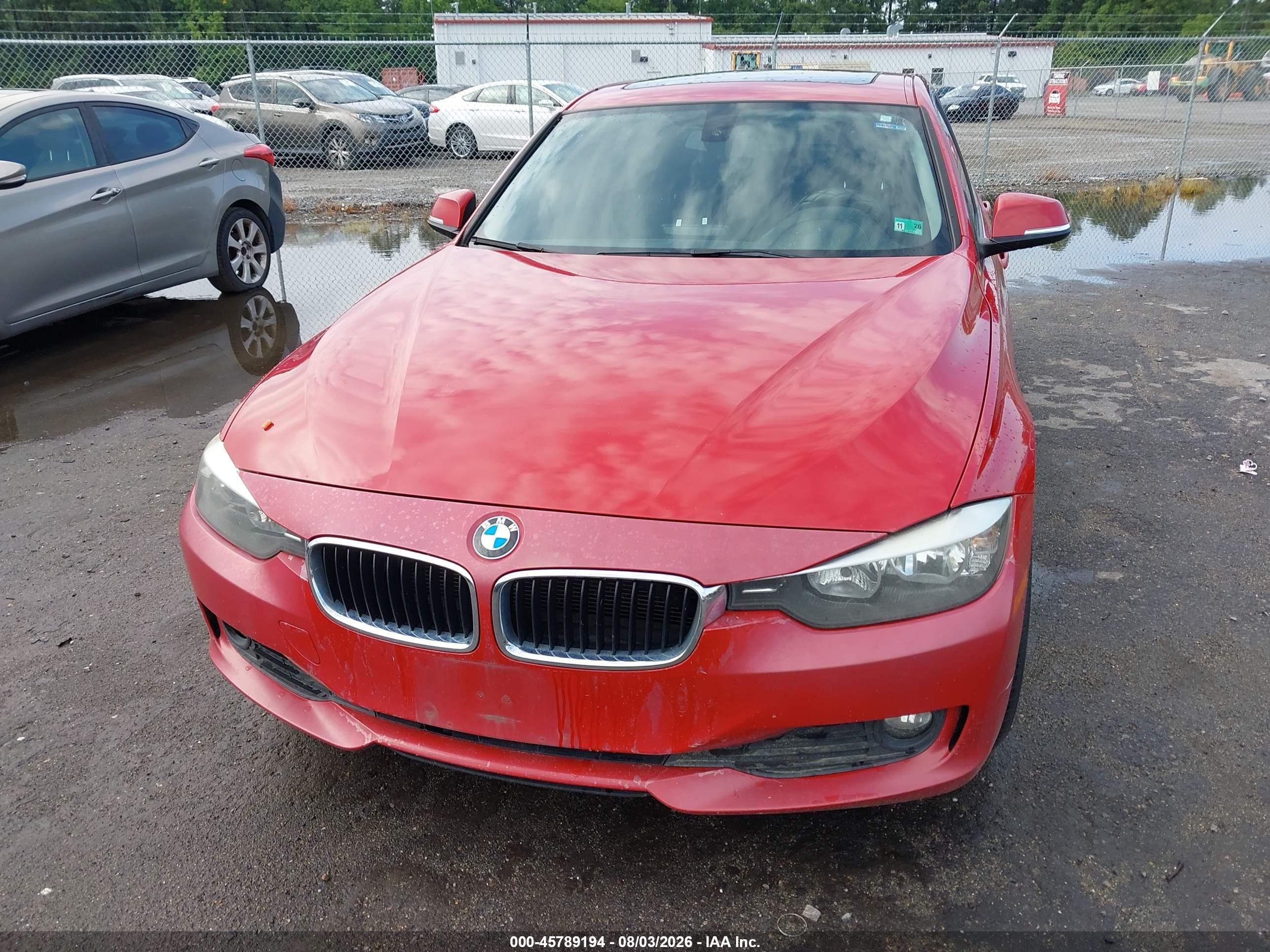 2014 Bmw 320i Xdrive Red vin: WBA3C3G58ENS69331