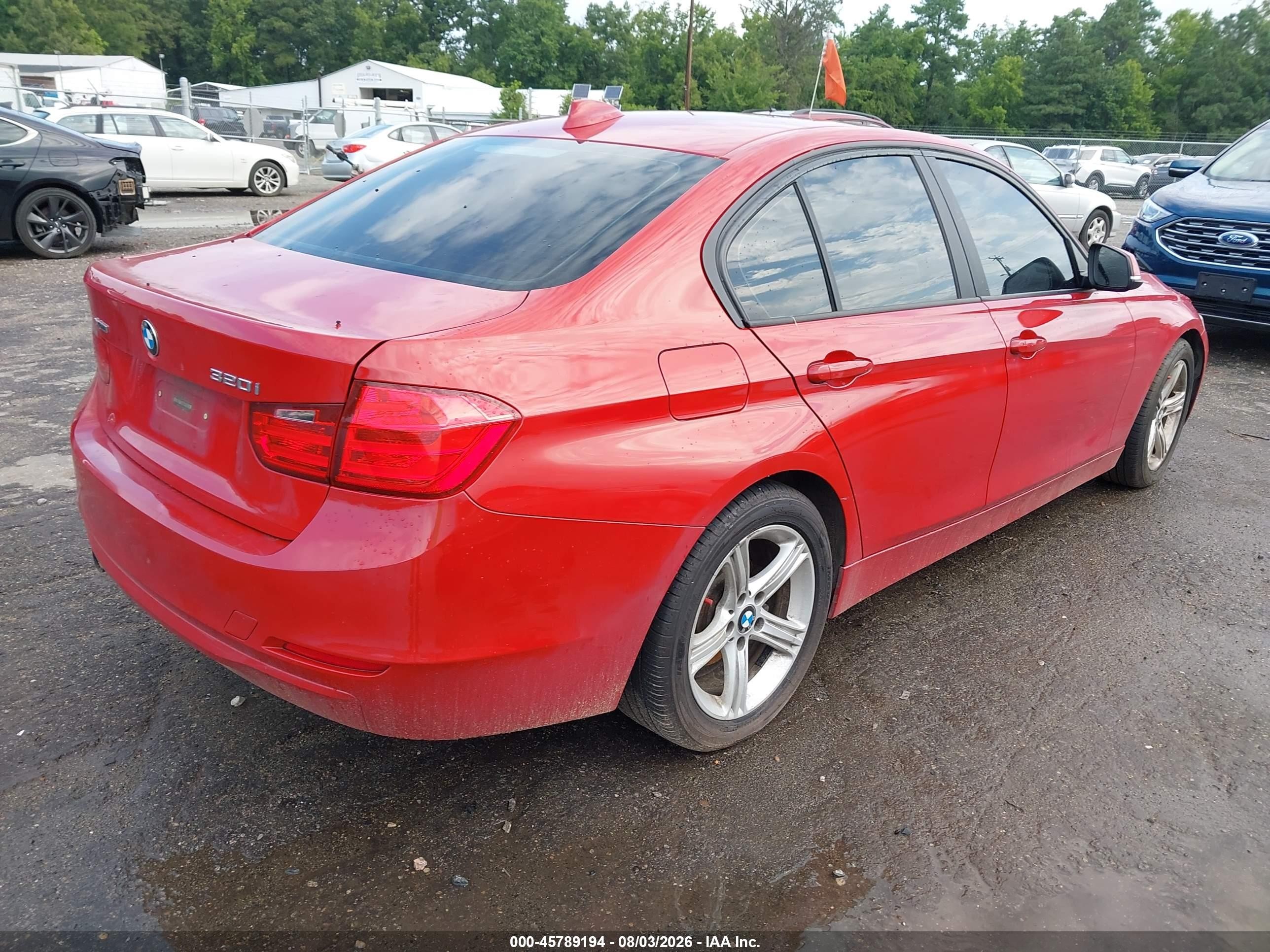 2014 Bmw 320i Xdrive Red vin: WBA3C3G58ENS69331