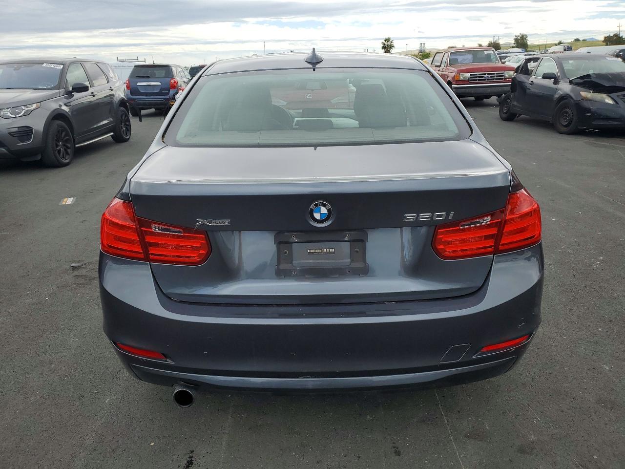 2014 Bmw 320 I Xdrive Gray vin: WBA3C3G58ENS71130