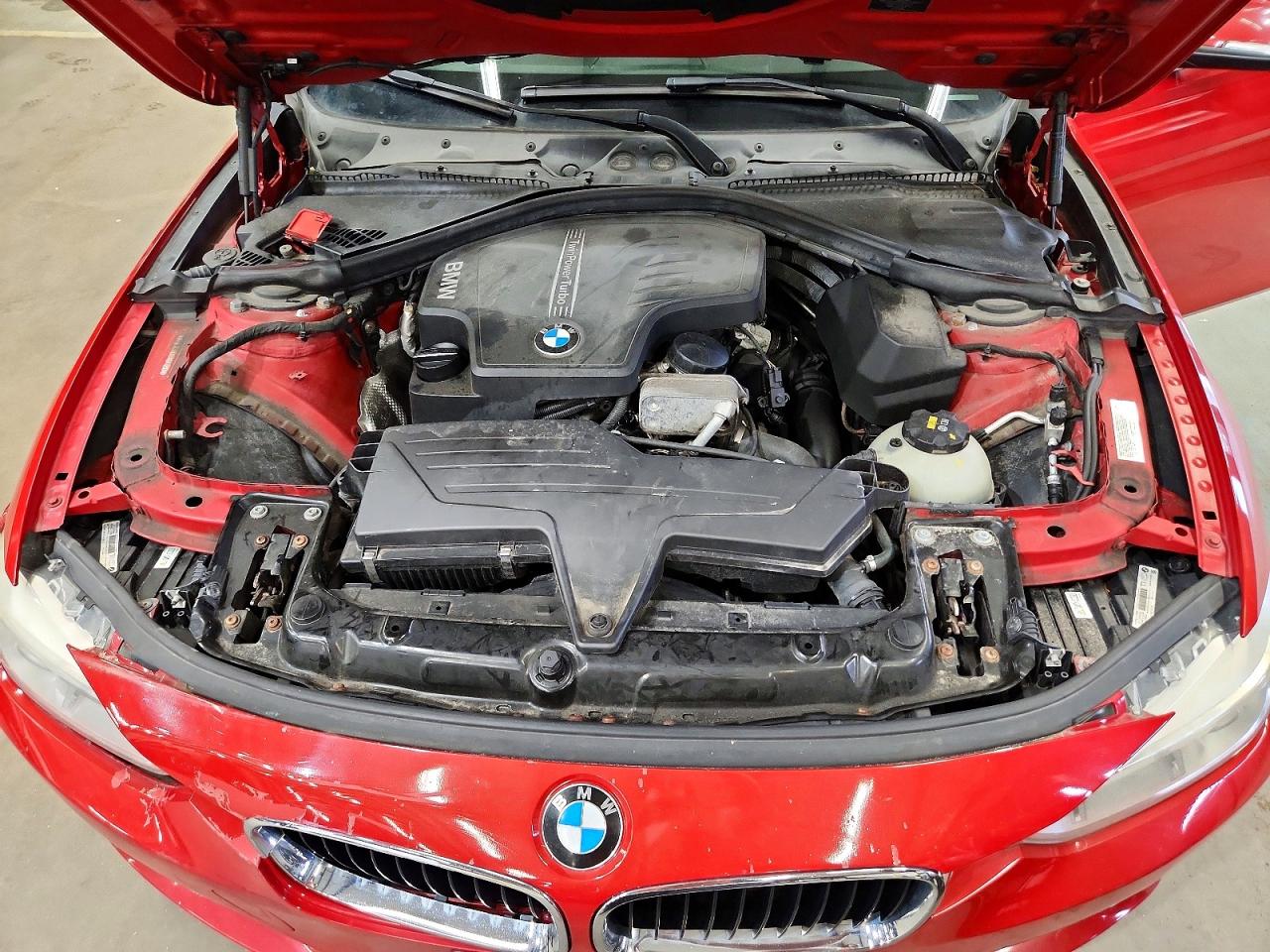 2015 Bmw 320 I Xdrive Red vin: WBA3C3G58FNS73297