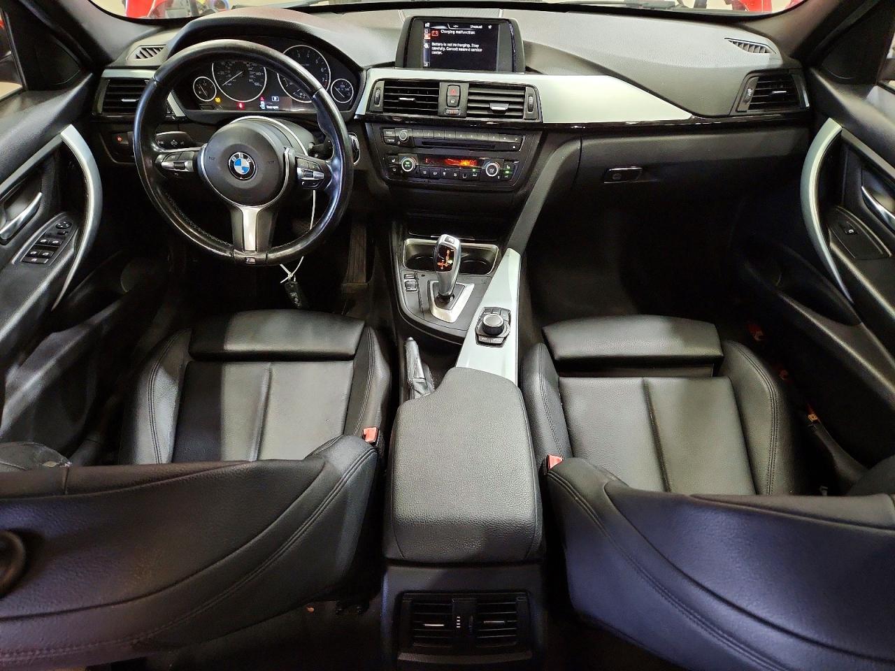 2015 Bmw 320 I Xdrive Red vin: WBA3C3G58FNS73297