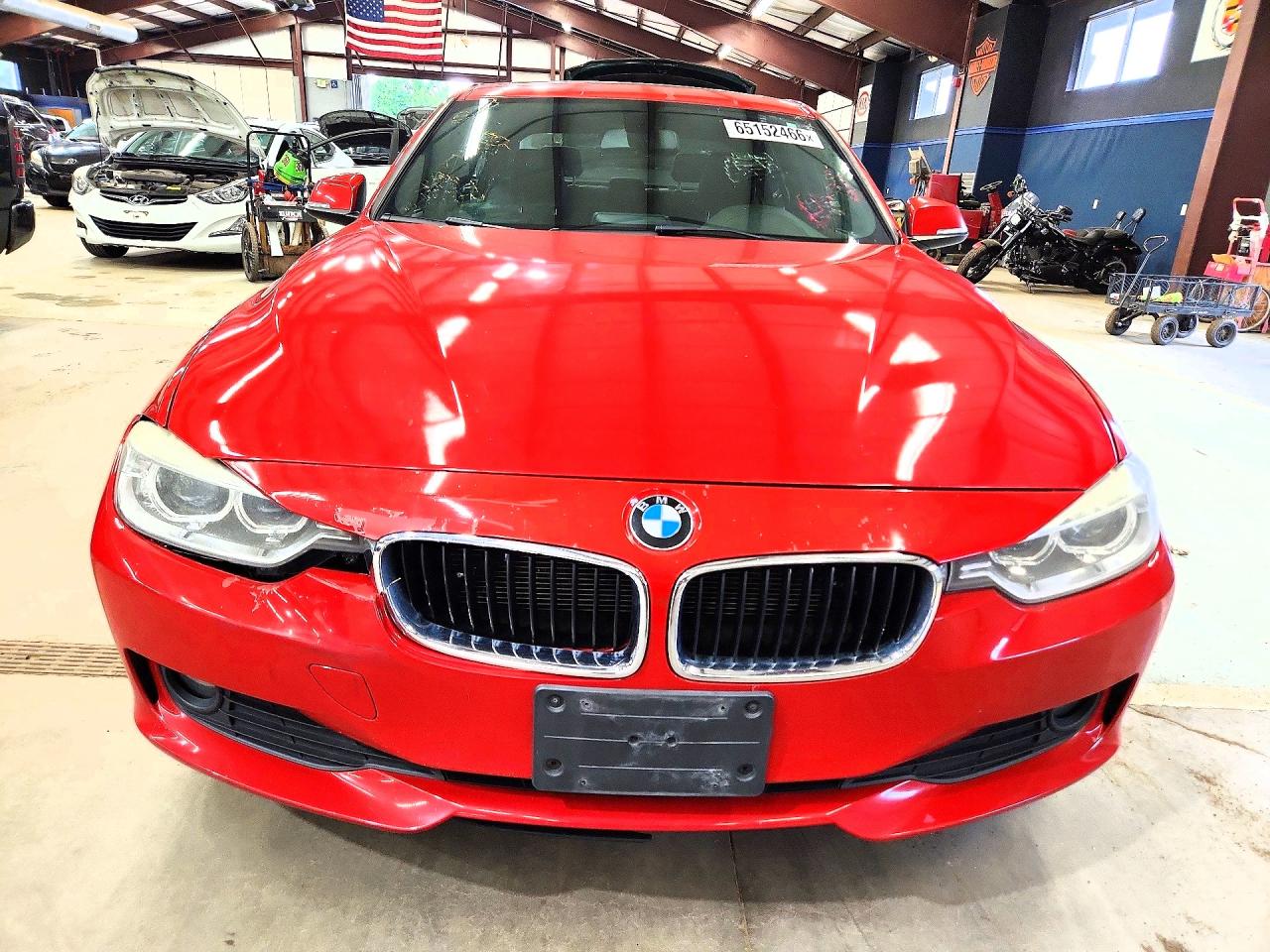 2015 Bmw 320 I Xdrive Red vin: WBA3C3G58FNS73297
