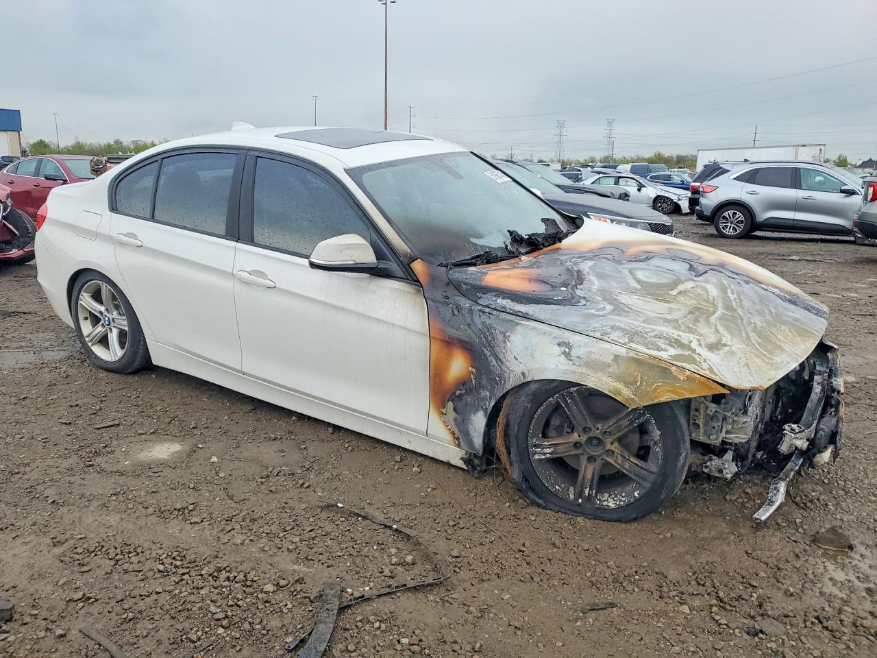 2015 Bmw 320 I Xdrive Белый vin: WBA3C3G58FNS74692
