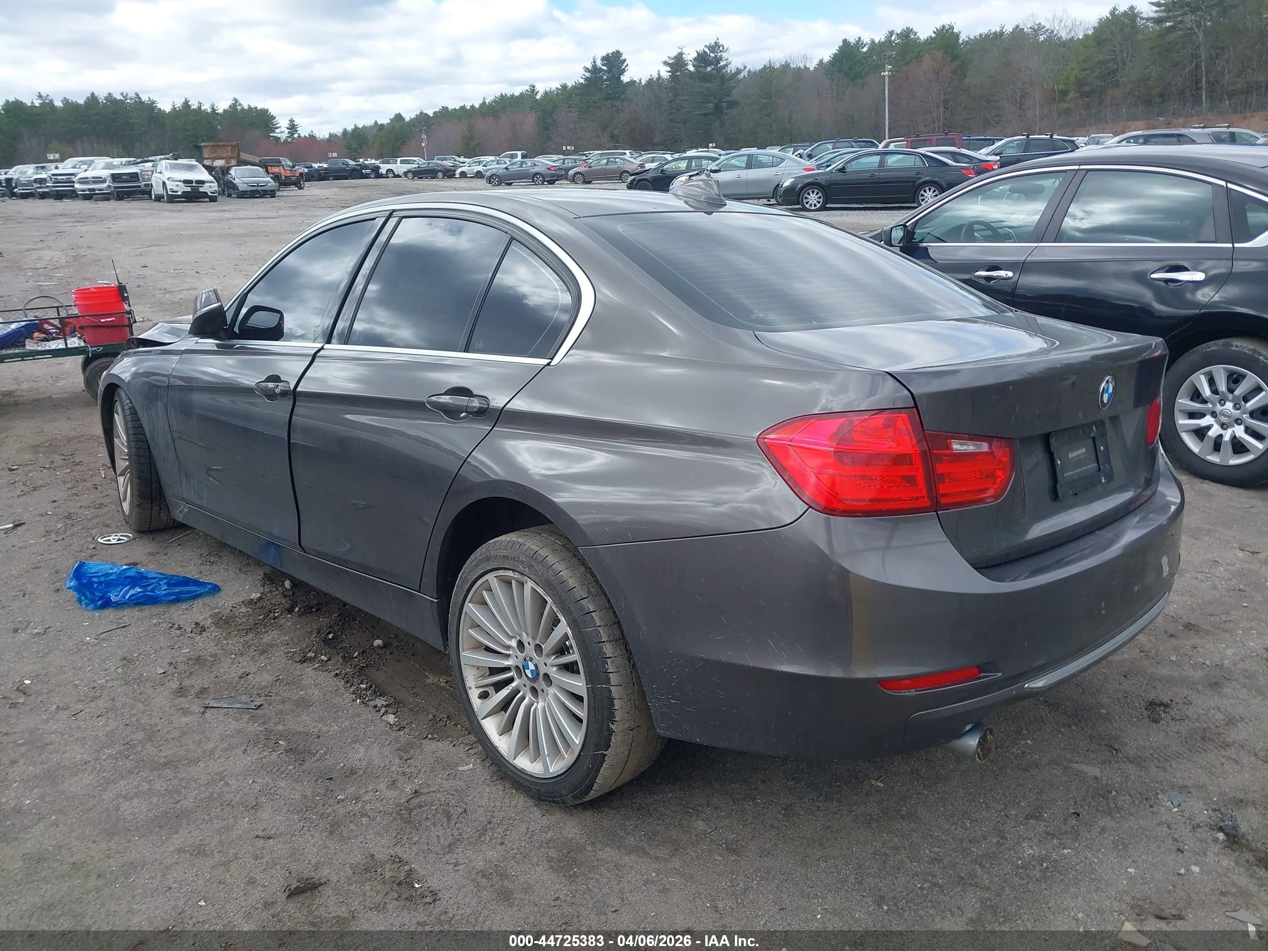 2015 Bmw 320i Xdrive Gray vin: WBA3C3G58FNS75700