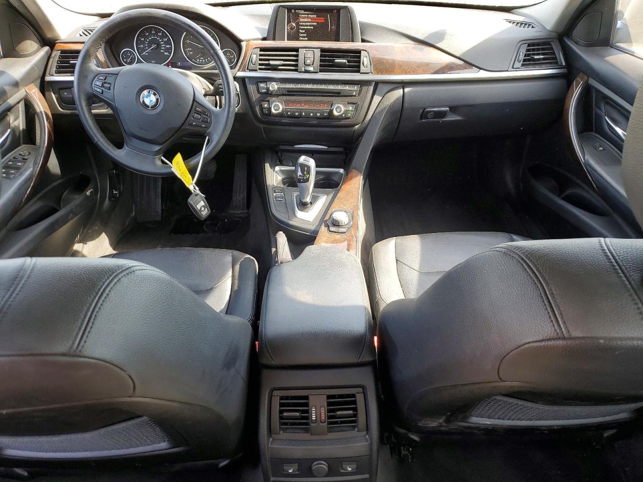 2015 Bmw 320 I Xdrive Silver vin: WBA3C3G59FNS75219