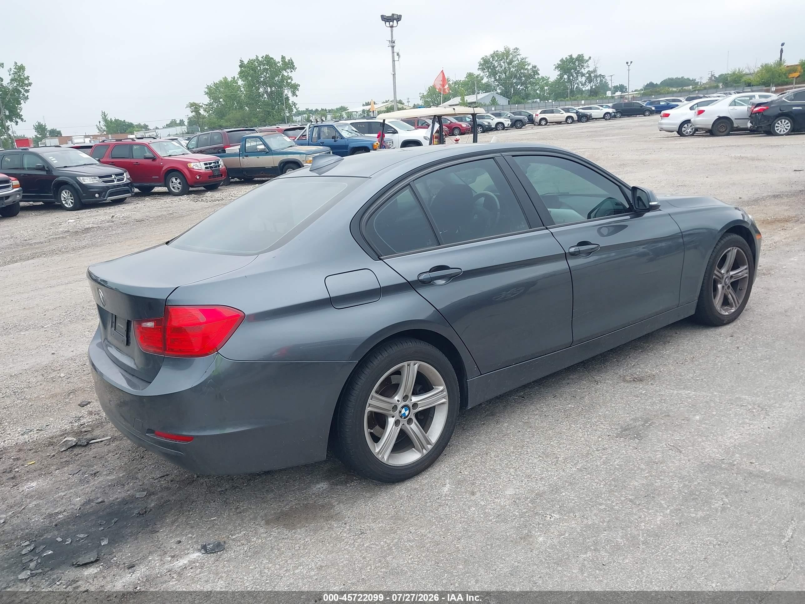 2015 Bmw 320i Xdrive Gray vin: WBA3C3G59FNS76533
