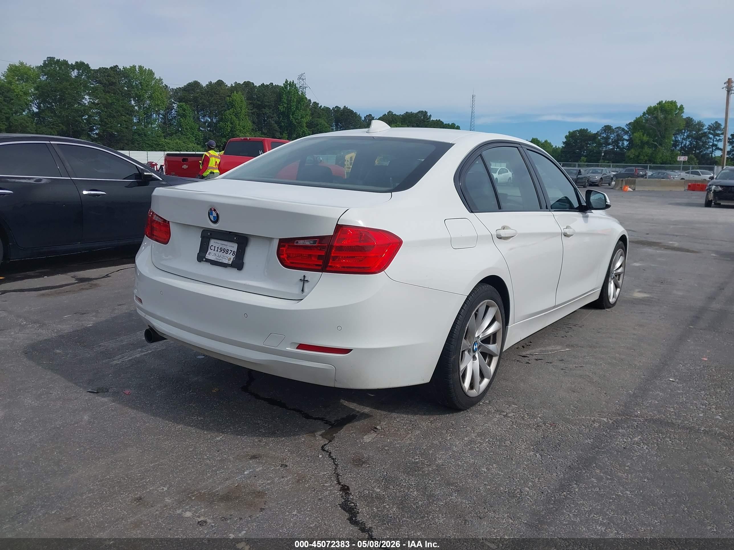 2015 Bmw 320i Xdrive White vin: WBA3C3G59FNT51134