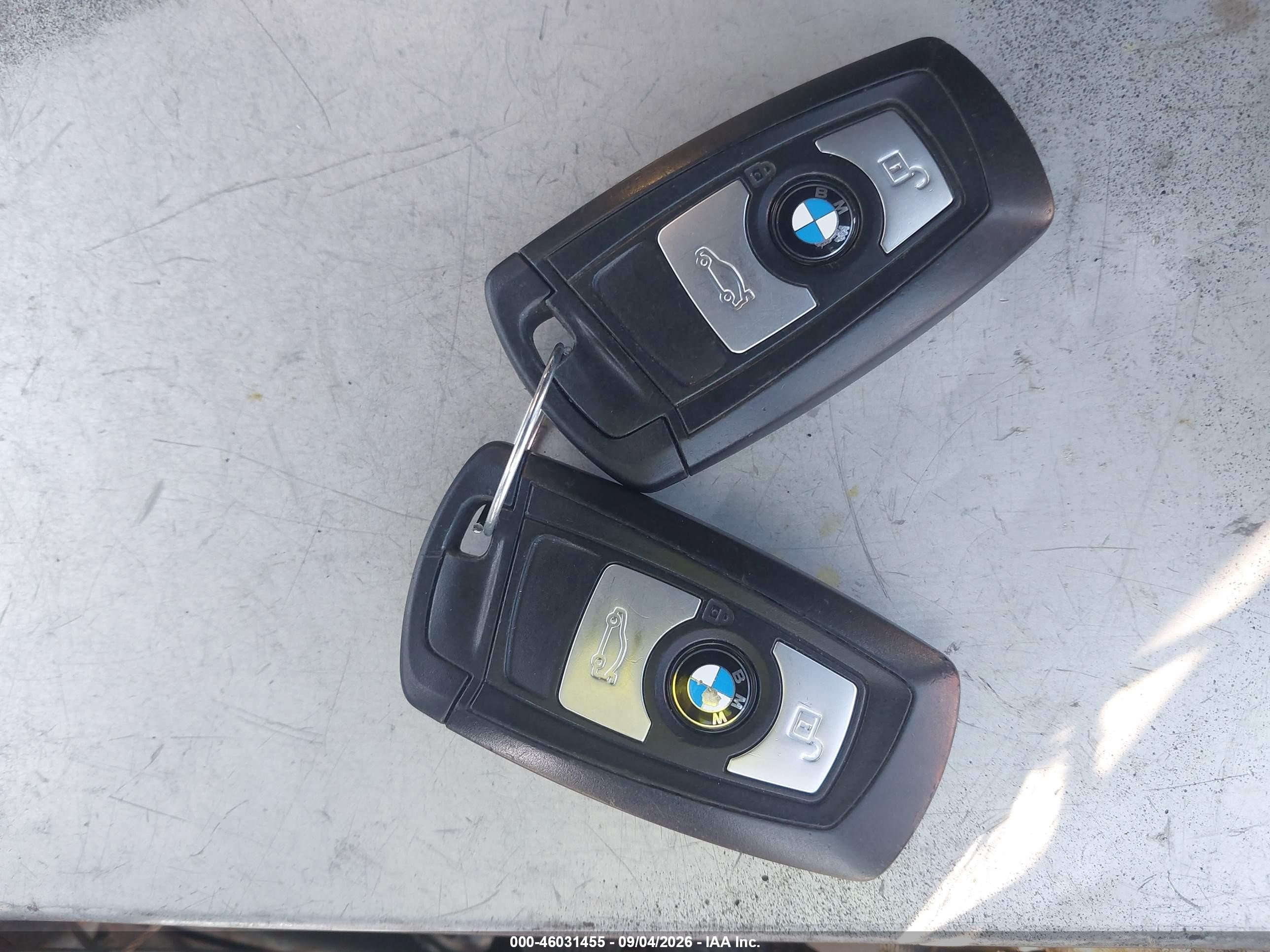 2014 Bmw 320i Xdrive Белый vin: WBA3C3G5XENR25478