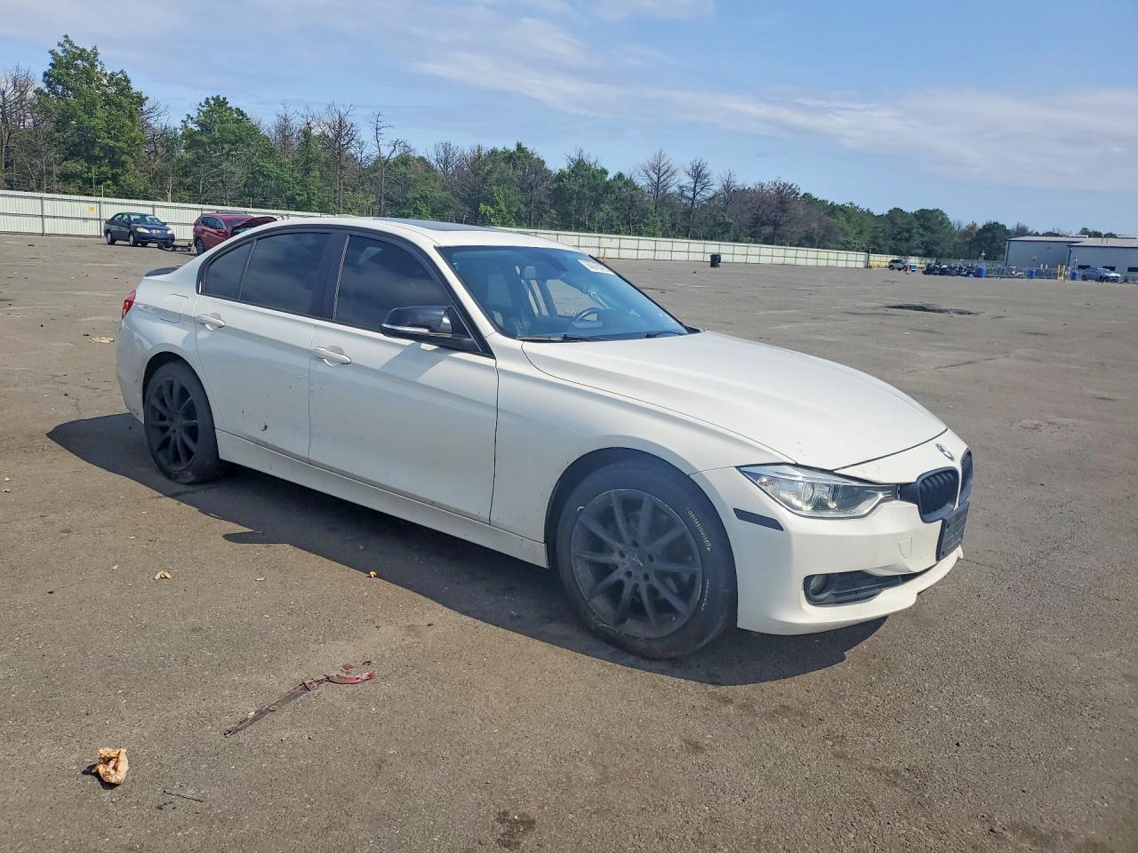 2014 Bmw 320 I Xdrive White vin: WBA3C3G5XENS70626