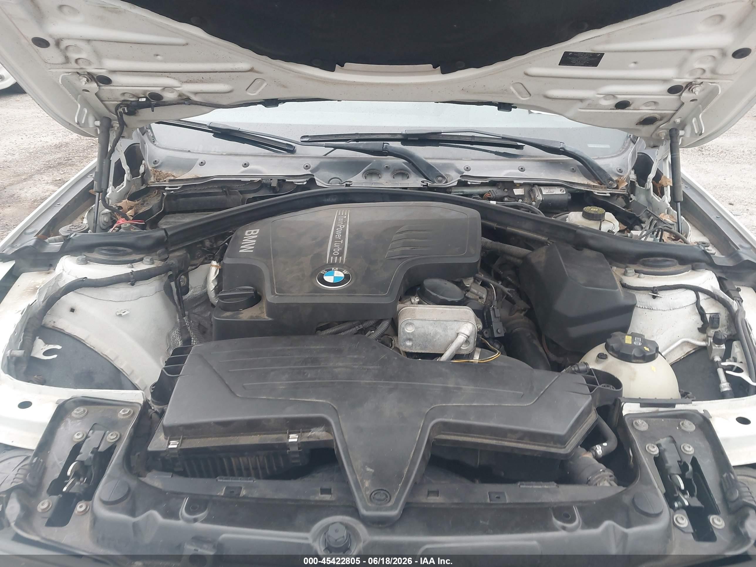 2015 Bmw 320i Xdrive White vin: WBA3C3G5XFNS74385