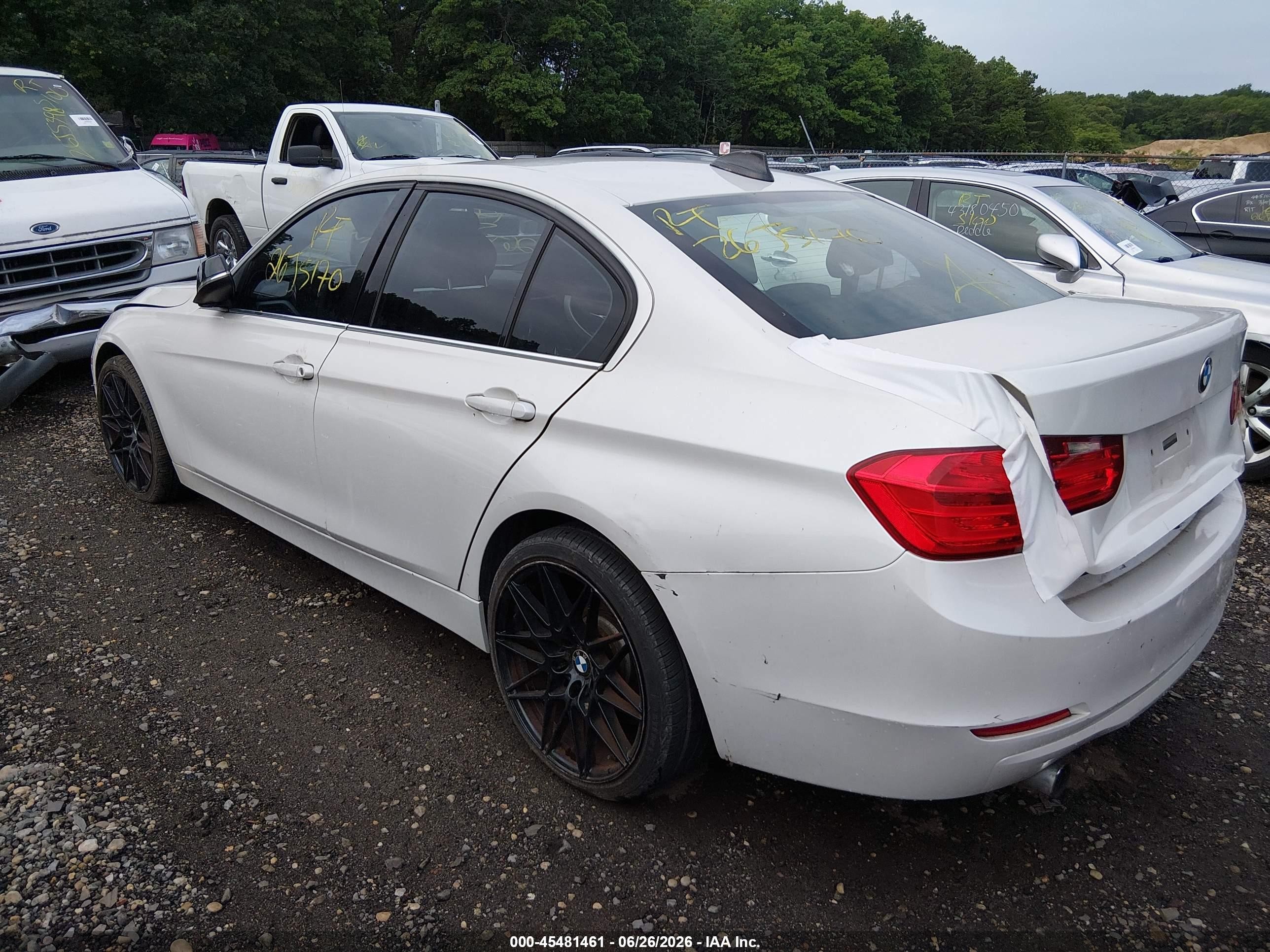 2015 Bmw 320i Xdrive White vin: WBA3C3G5XFNS74483