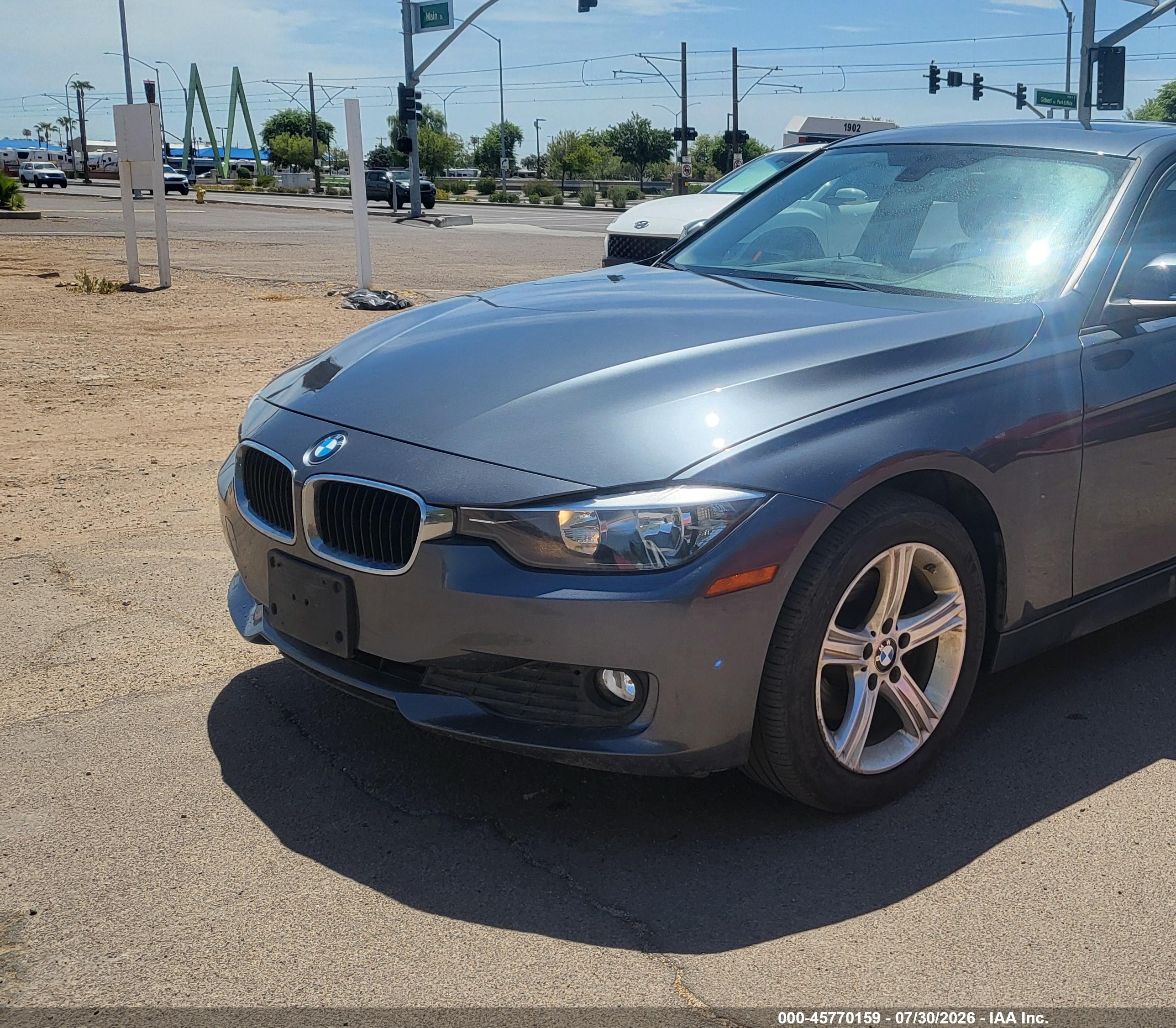 2015 Bmw 320i Xdrive Gray vin: WBA3C3G5XFNS75018